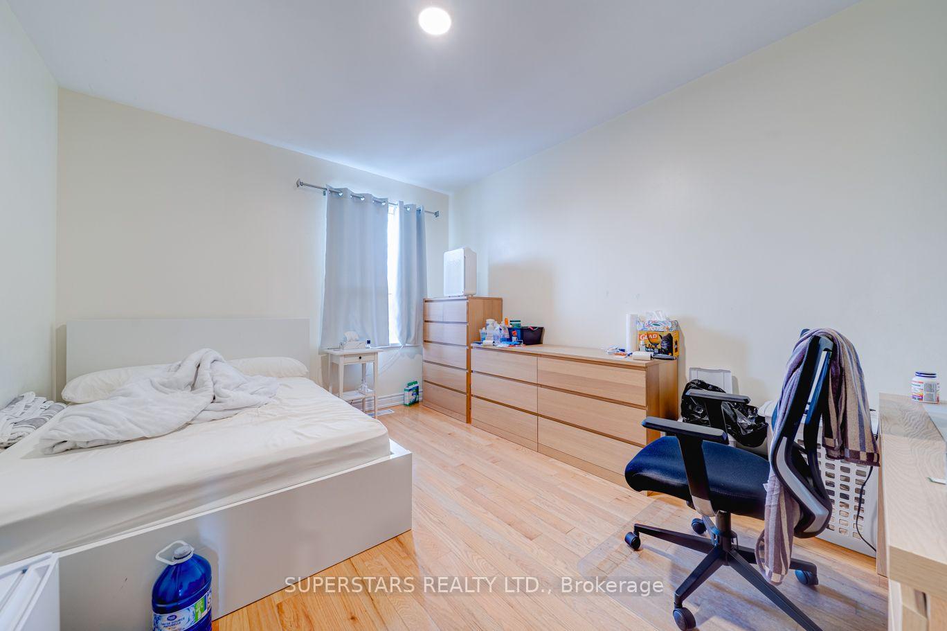 Photo 16 of 1587 Dufferin Street W, Toronto, Corso Italia-Davenport — HOMEH