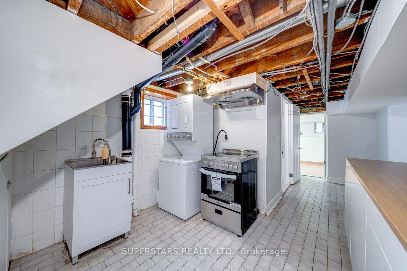 Photo 25 of 1587 Dufferin Street W, Toronto, Corso Italia-Davenport — HOMEH