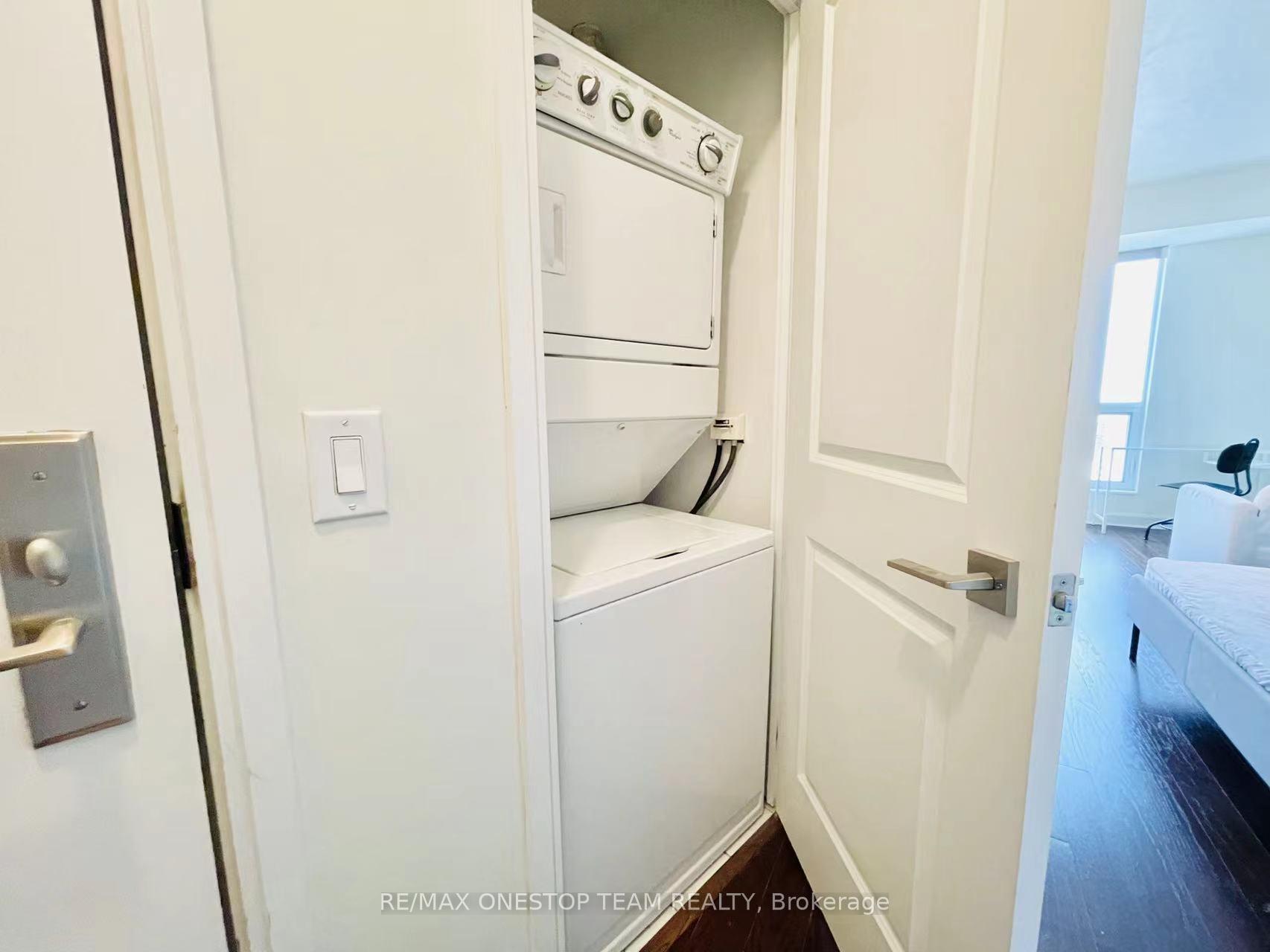 Photo 7 of Unit 2110, 1 Scott Street, Toronto, Waterfront Communities — HOMEH