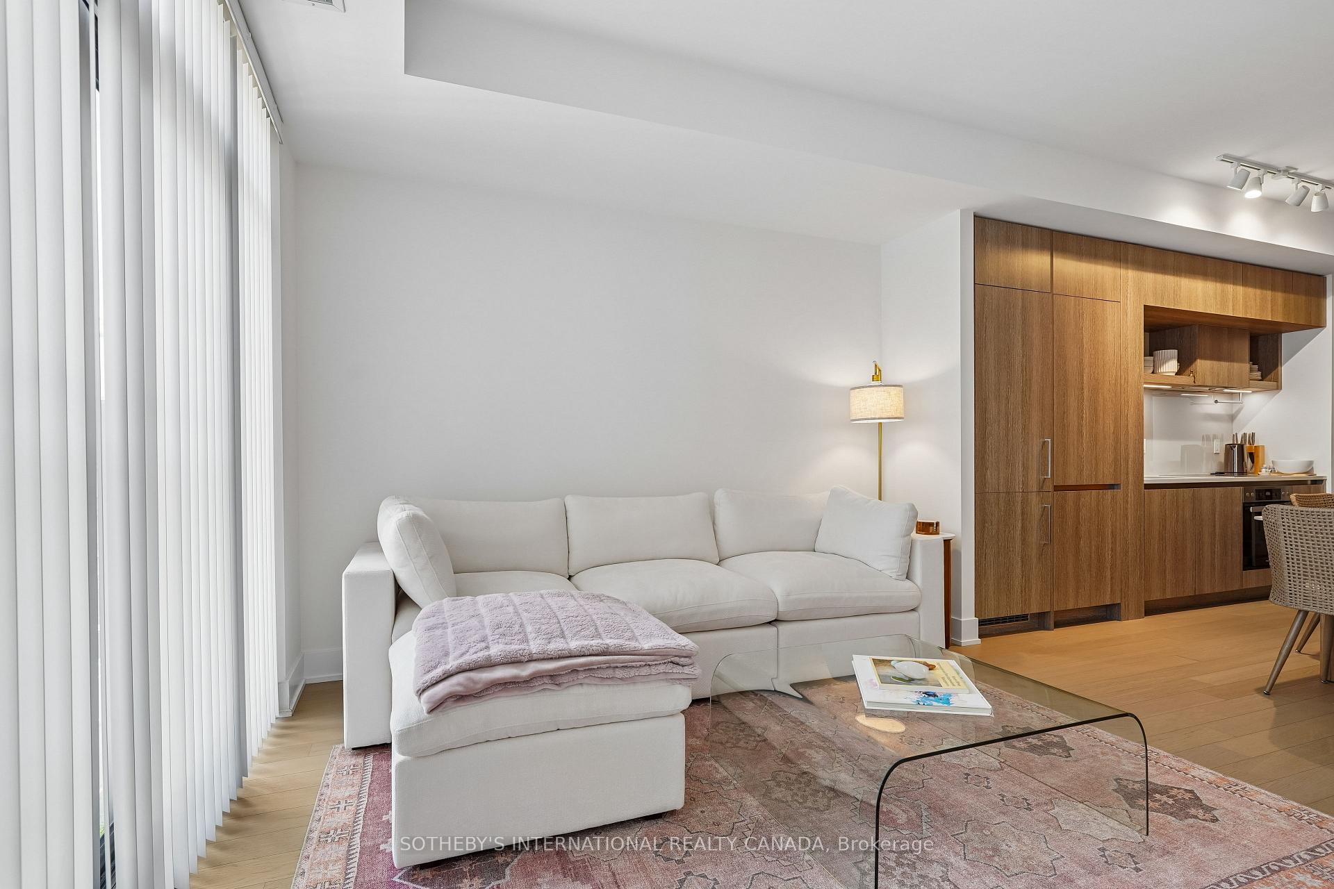 Photo 6 of Unit 509, 6 Jackes Avenue, Toronto, Rosedale-Moore Park — HOMEH