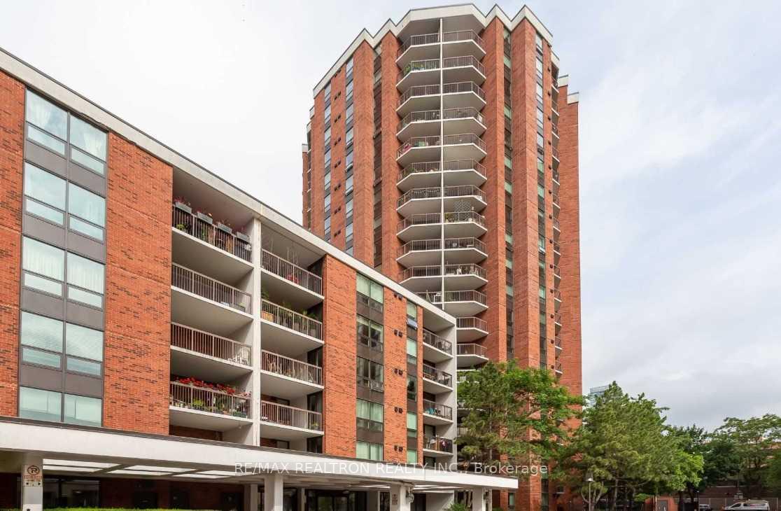 Photo 1 of Unit 326, 77 Maitland Place, Toronto, Cabbagetown-South St. James Town — HOMEH