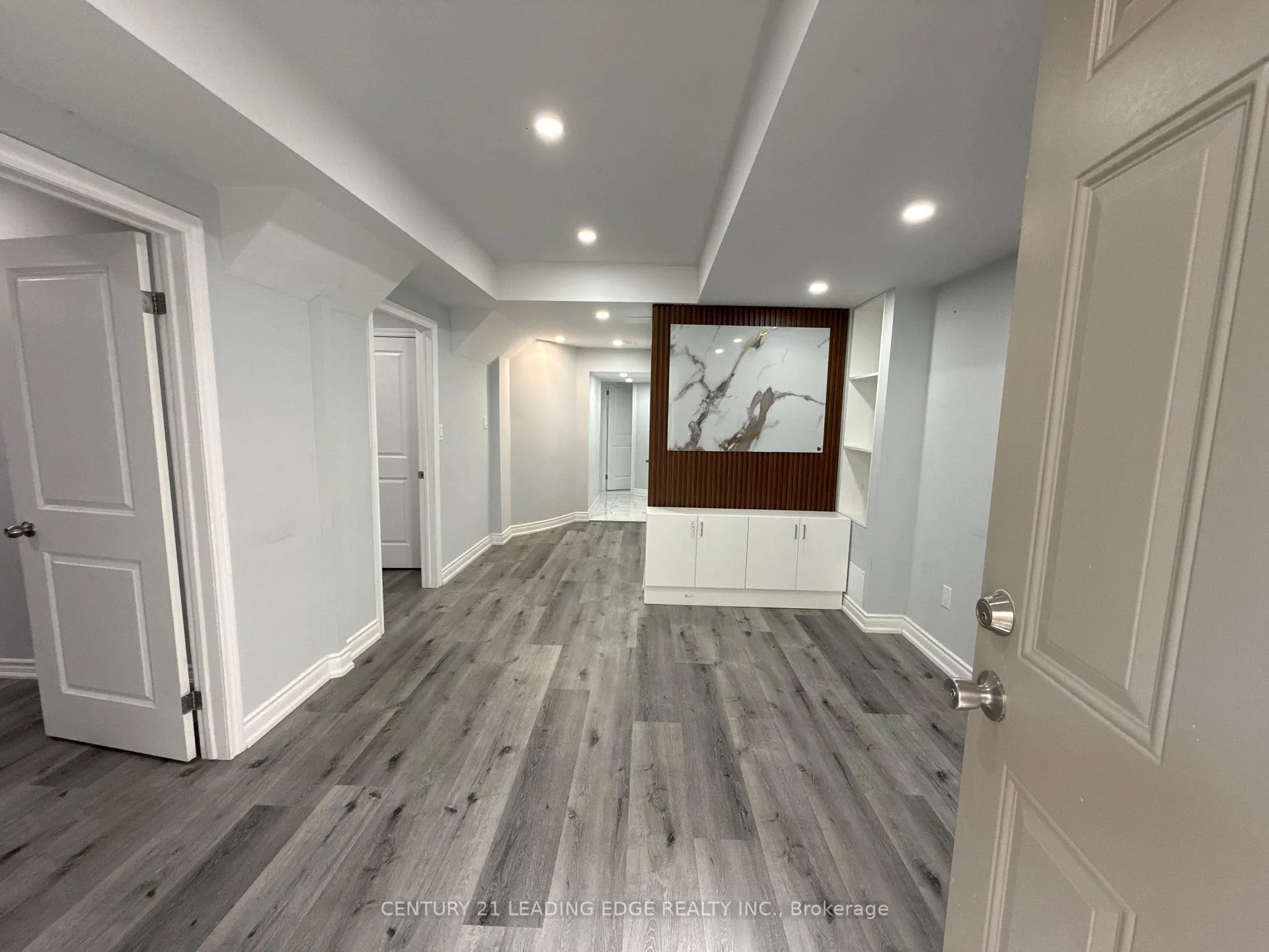Photo 3 of Unit Lower, 11 Northern Breeze Crescent, Whitby, Rolling Acres — HOMEH