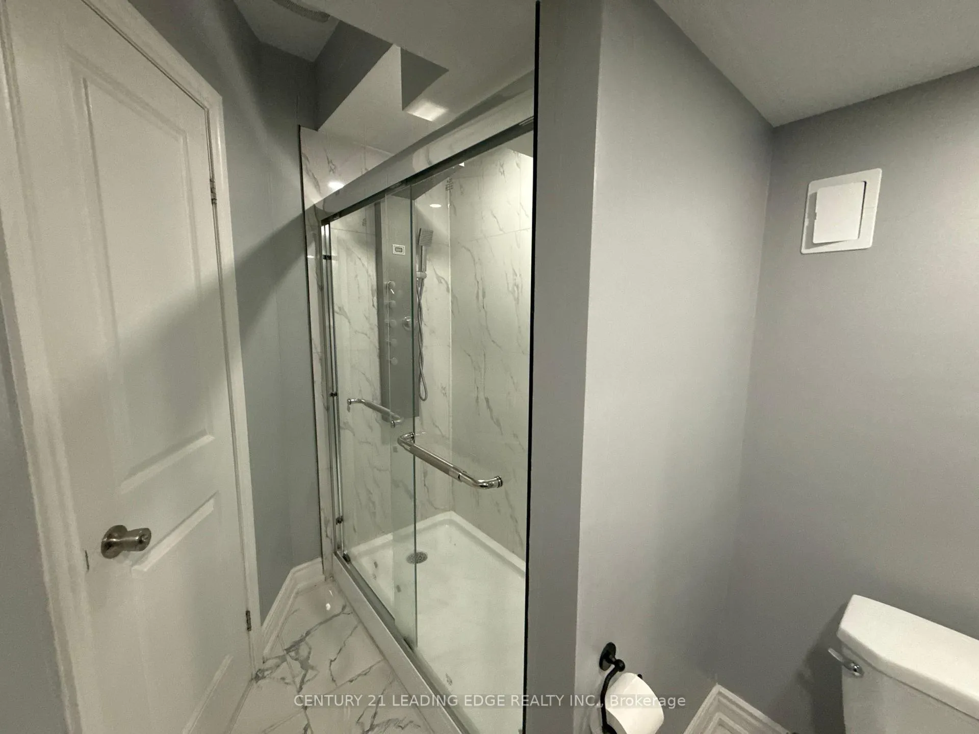 Photo 16 of Unit Lower, 11 Northern Breeze Crescent, Whitby, Rolling Acres — HOMEH
