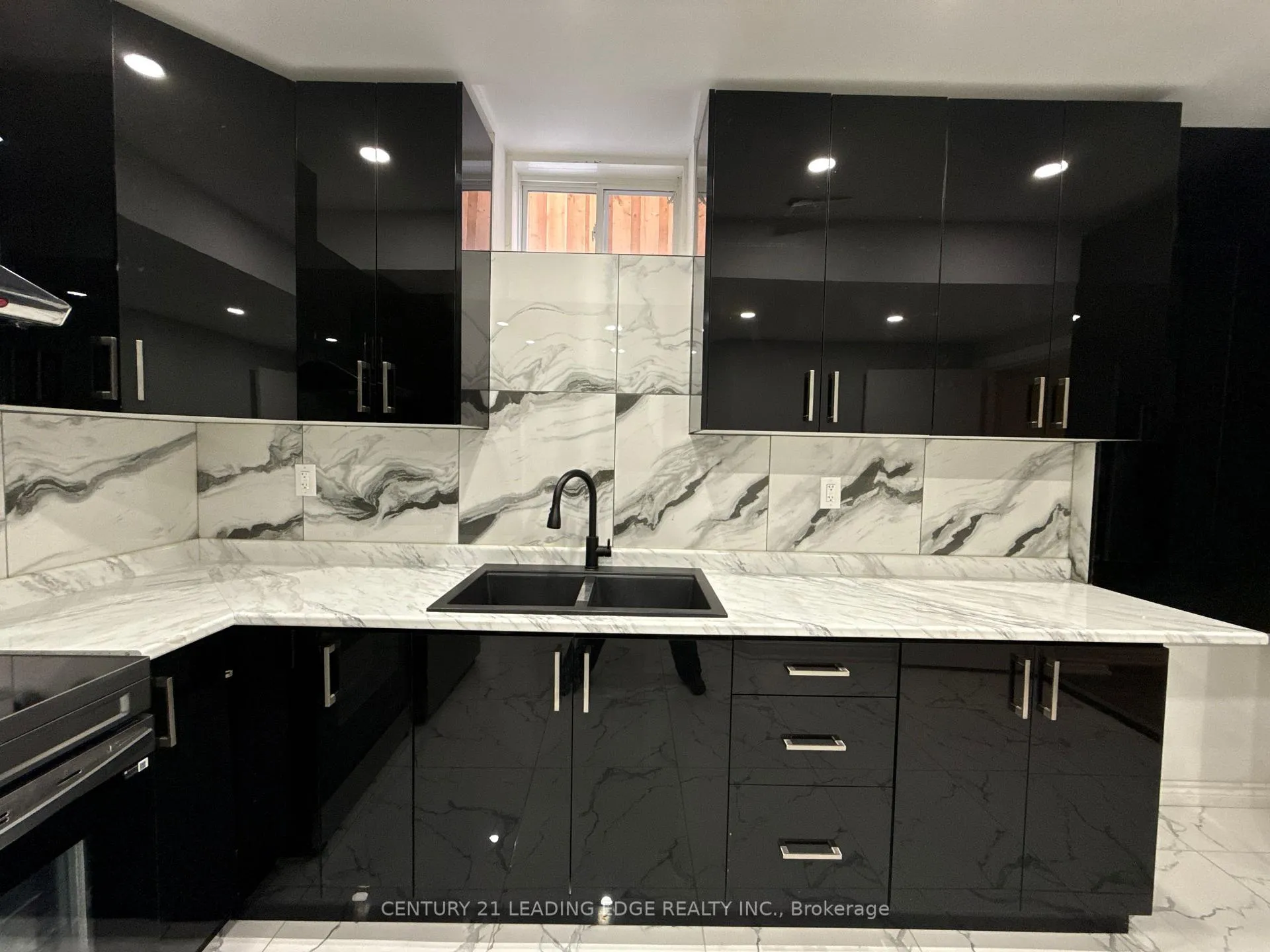 Photo 20 of Unit Lower, 11 Northern Breeze Crescent, Whitby, Rolling Acres — HOMEH