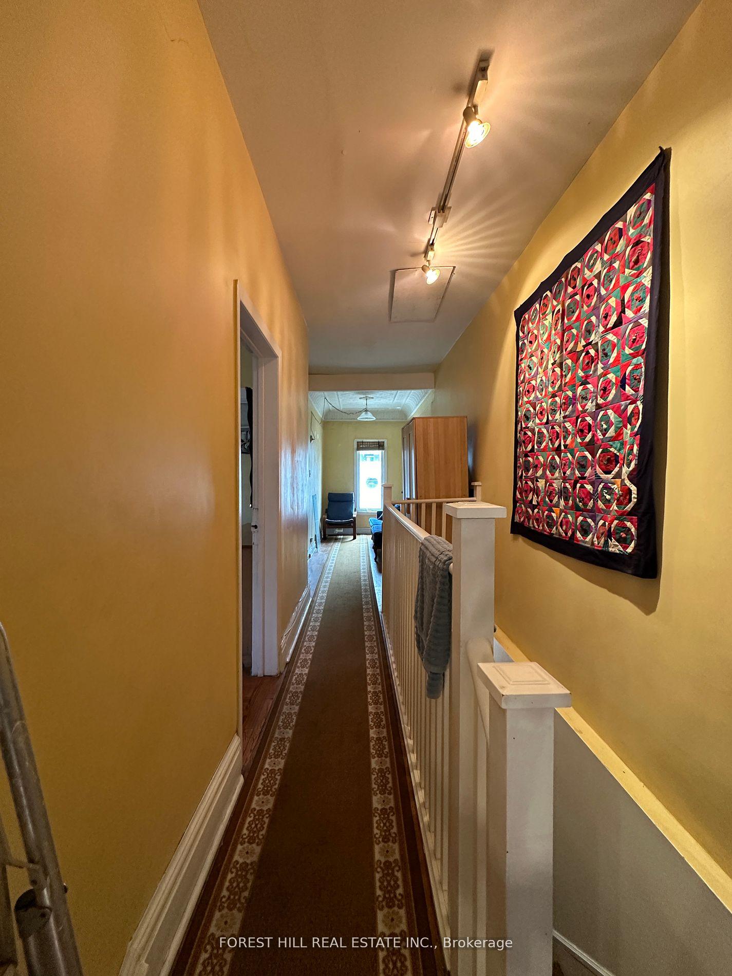 Photo 10 of 41 Gladstone Avenue, Toronto, Little Portugal — HOMEH