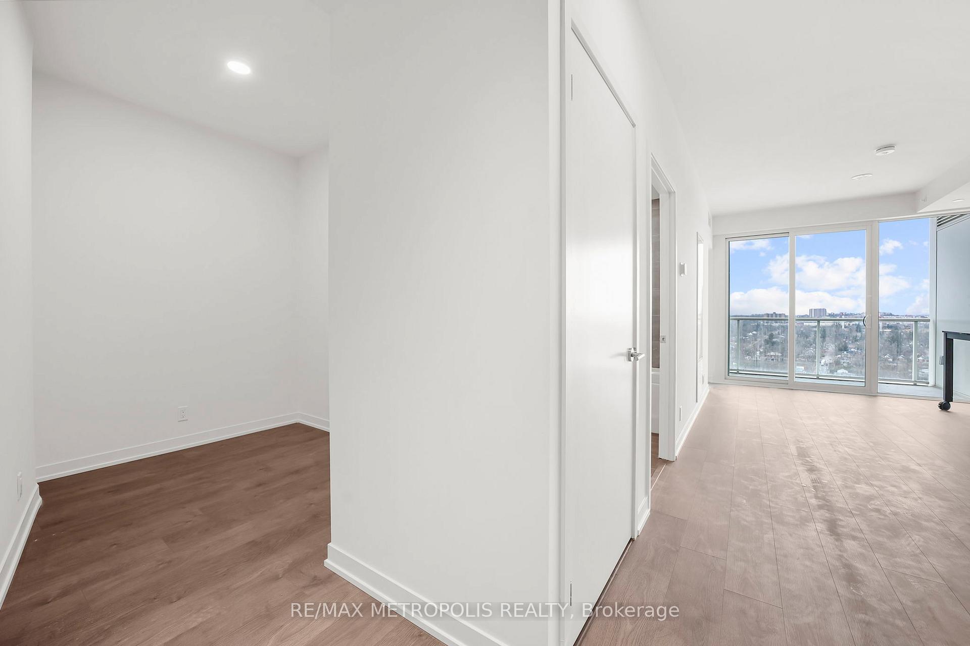 Photo 6 of Unit 2503, 39 Mary Street, Barrie, City Centre — HOMEH