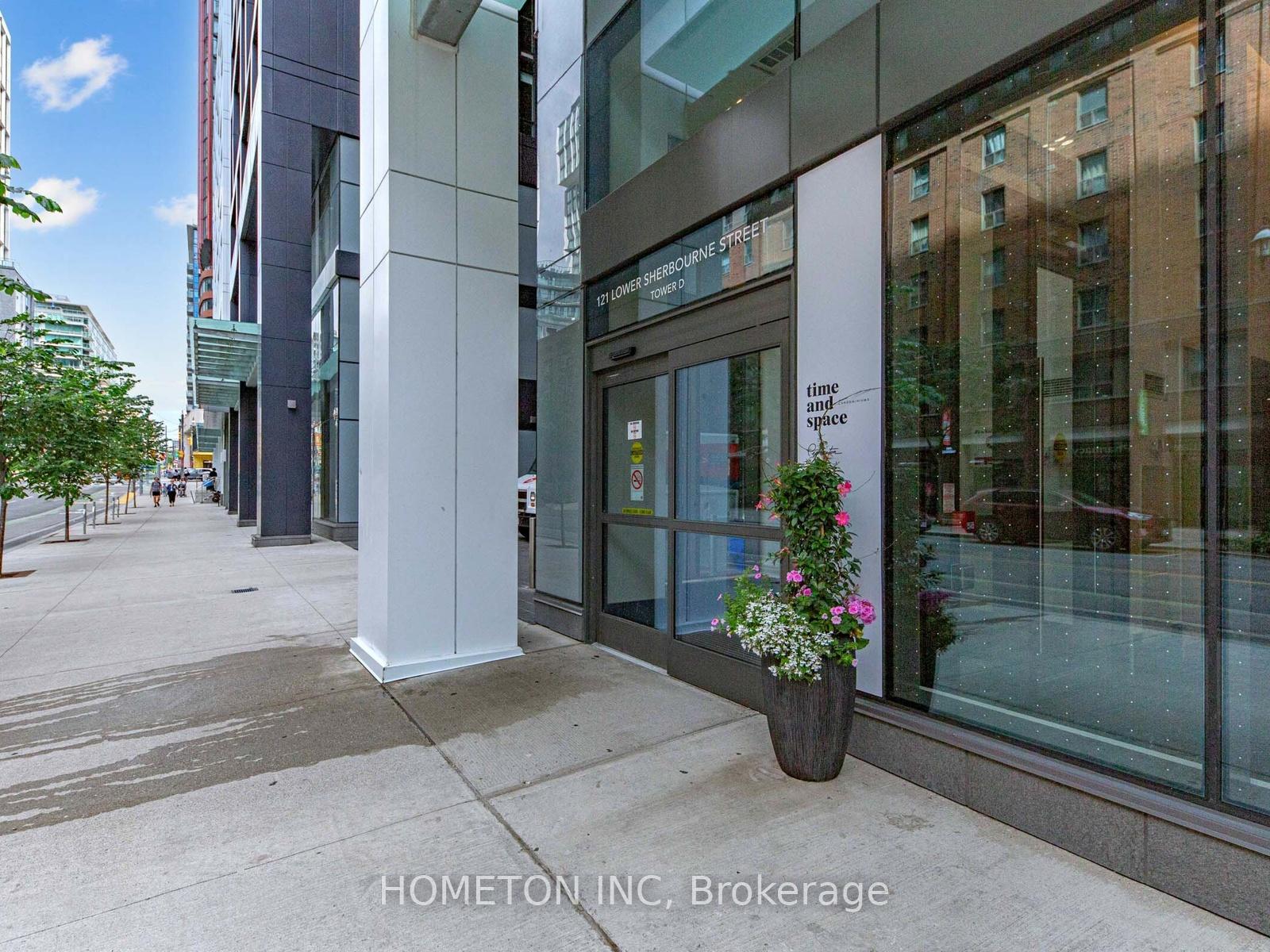 Photo 4 of Unit 949, 121 Lower Sherbourne Street, Toronto, Waterfront Communities — HOMEH