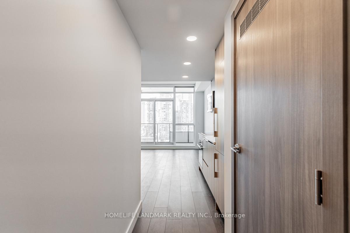 Photo 2 of Unit 2203, 38 Widmer Street, Toronto, Waterfront Communities — HOMEH