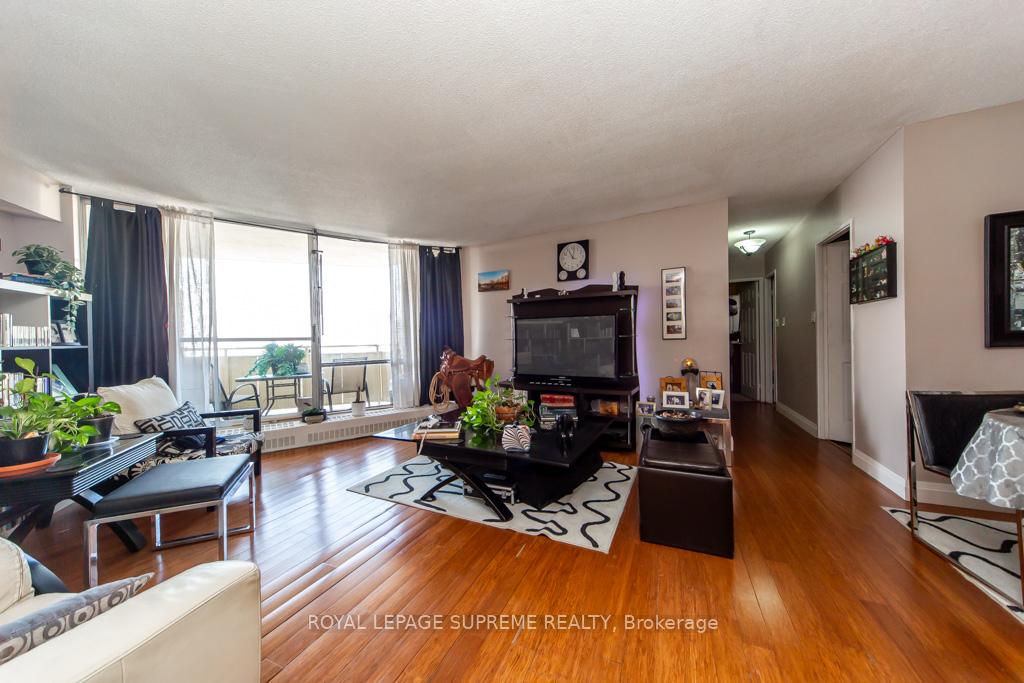 Photo 17 of Unit 2101, 330 Dixon Road, Etobicoke, Kingsview Village-The Westway — HOMEH