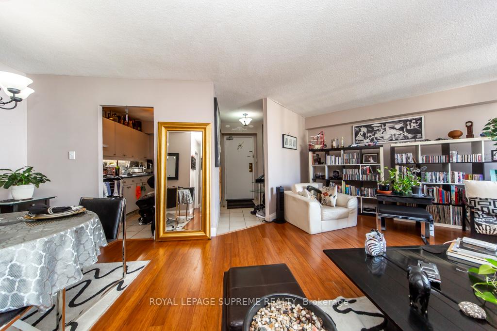 Photo 18 of Unit 2101, 330 Dixon Road, Etobicoke, Kingsview Village-The Westway — HOMEH