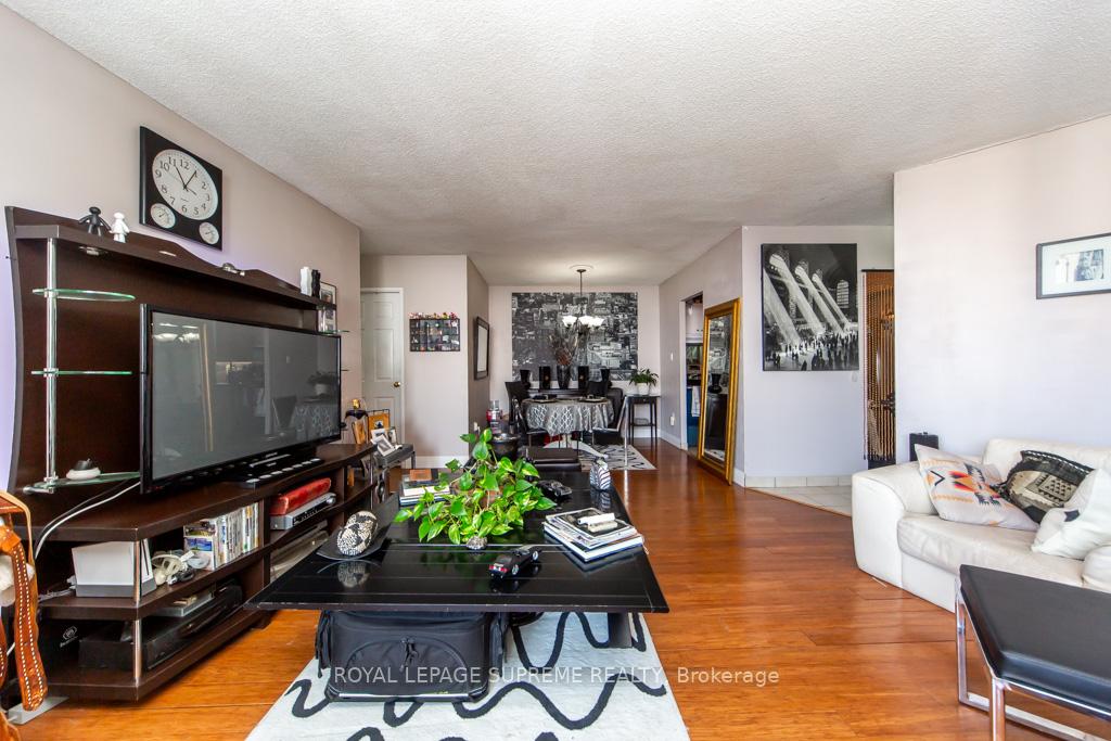 Photo 23 of Unit 2101, 330 Dixon Road, Etobicoke, Kingsview Village-The Westway — HOMEH