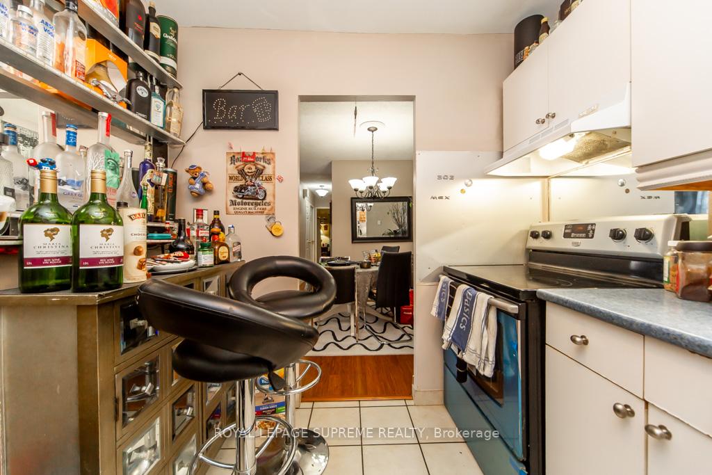 Photo 29 of Unit 2101, 330 Dixon Road, Etobicoke, Kingsview Village-The Westway — HOMEH