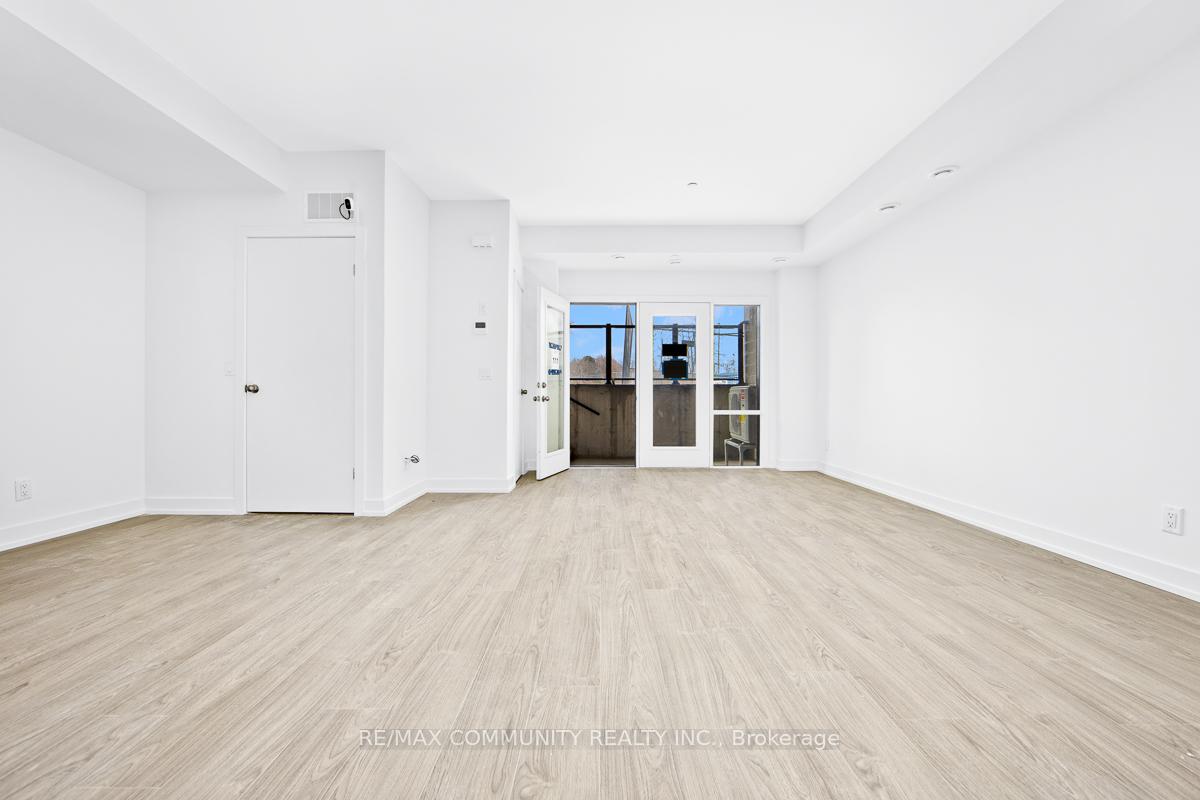 Photo 7 of Unit 105B, 16 Melbourne Avenue, St. Catharines, E. Chester — HOMEH