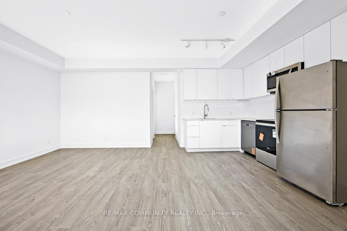 Photo 8 of Unit 105B, 16 Melbourne Avenue, St. Catharines, E. Chester — HOMEH