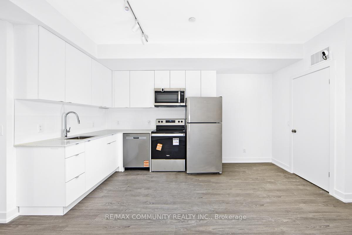 Photo 9 of Unit 105B, 16 Melbourne Avenue, St. Catharines, E. Chester — HOMEH