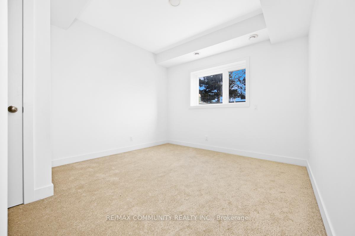 Photo 11 of Unit 105B, 16 Melbourne Avenue, St. Catharines, E. Chester — HOMEH