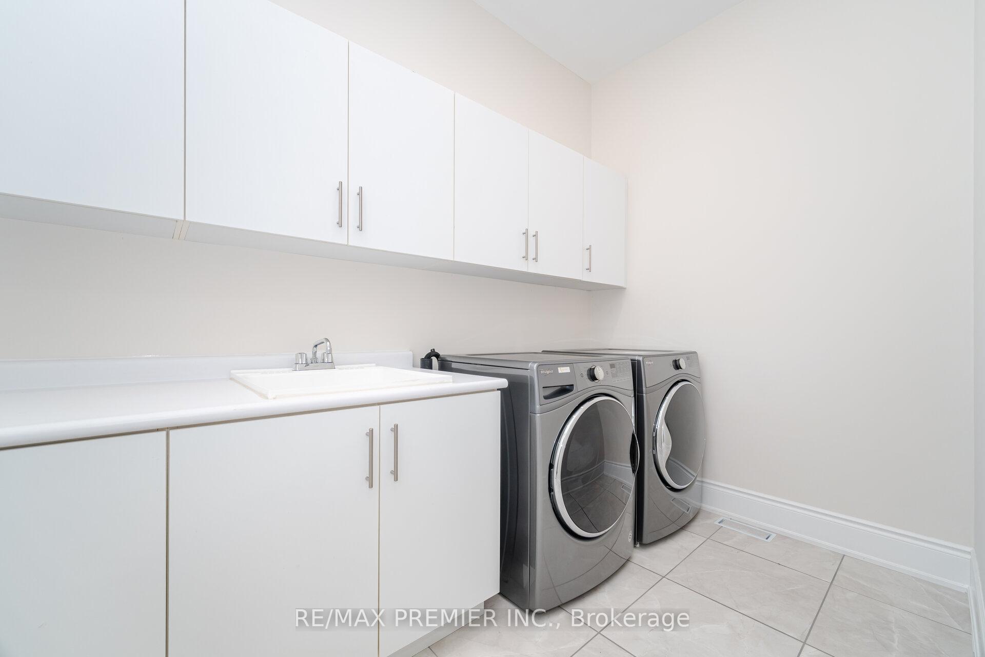 Photo 19 of 18 Erintown Crescent, Brampton, Toronto Gore Rural Estate — HOMEH