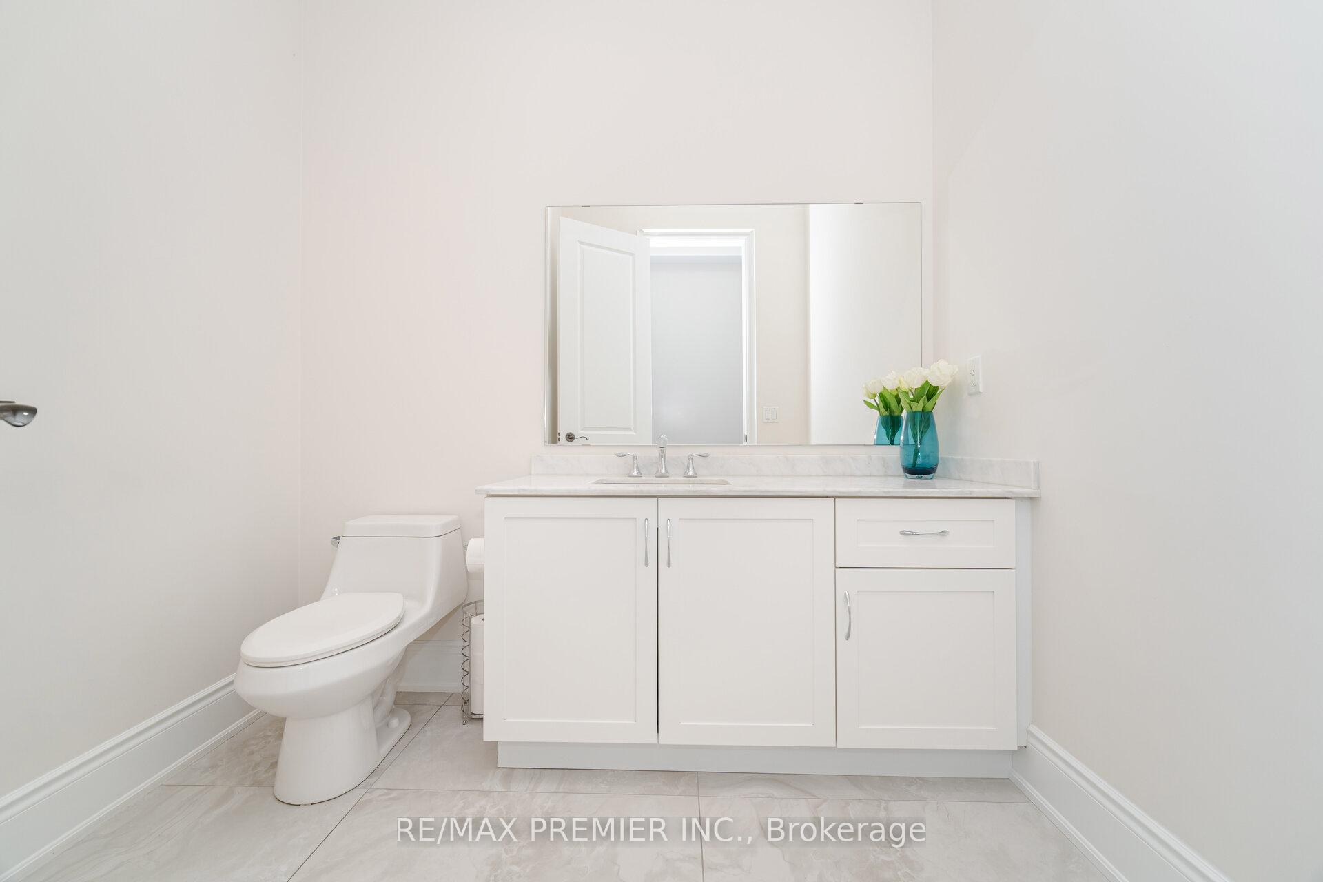 Photo 21 of 18 Erintown Crescent, Brampton, Toronto Gore Rural Estate — HOMEH