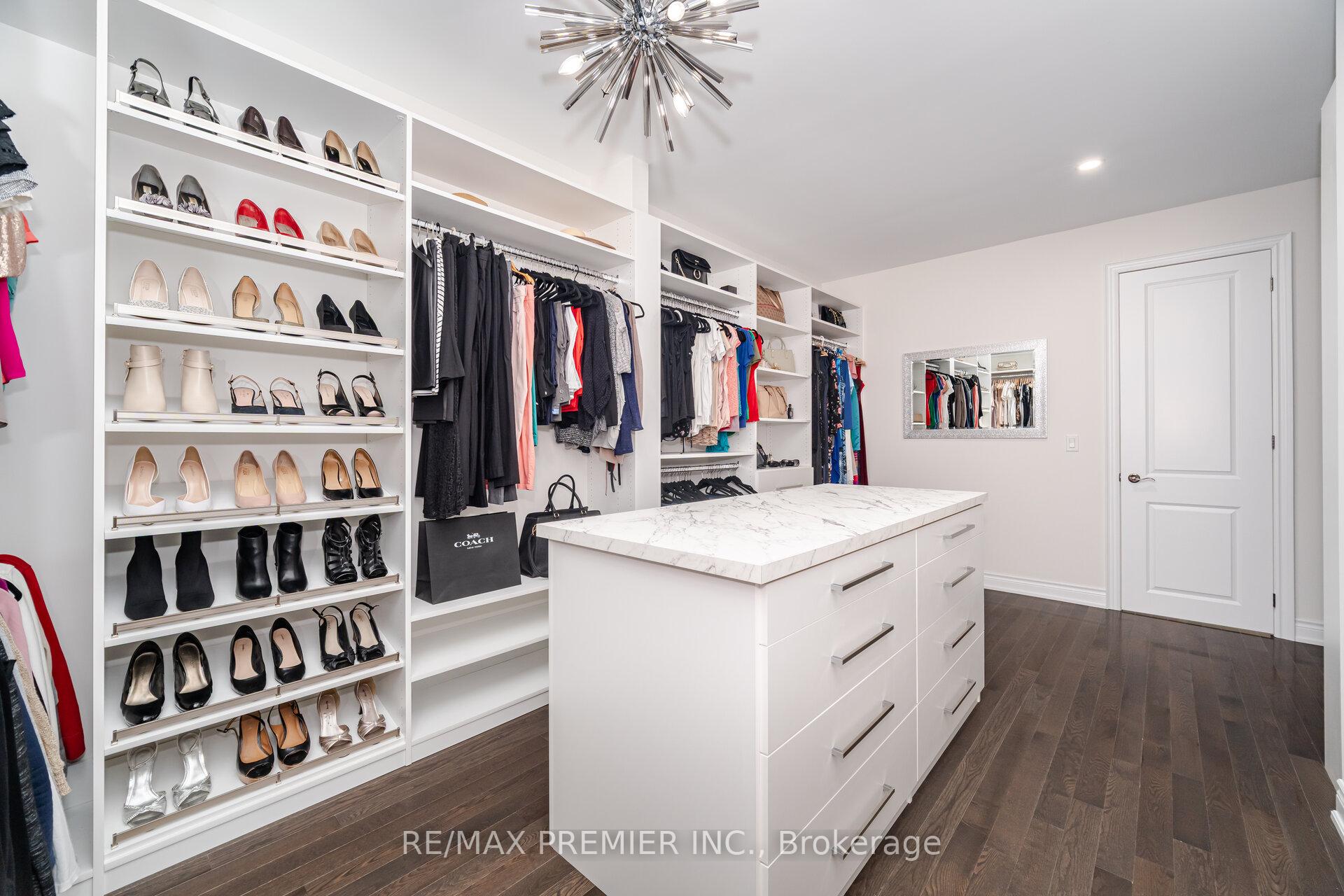 Photo 29 of 18 Erintown Crescent, Brampton, Toronto Gore Rural Estate — HOMEH