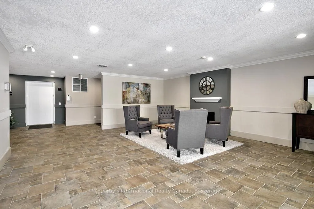 Photo 7 of Unit 101, 27 Beaver Street S, Blue Mountains — HOMEH