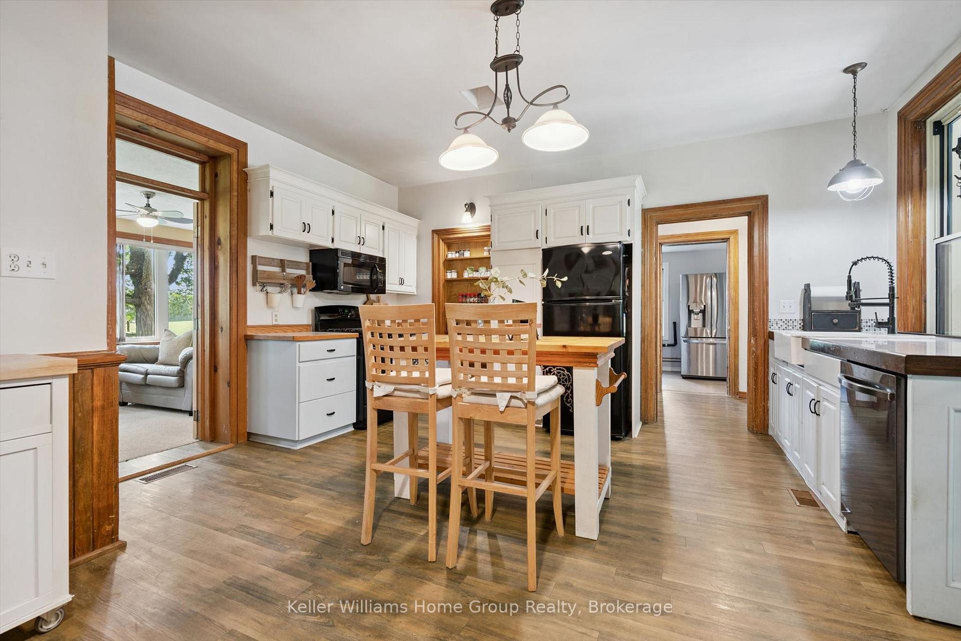 Photo 15 of 9540 Ayton Road, Minto — HOMEH