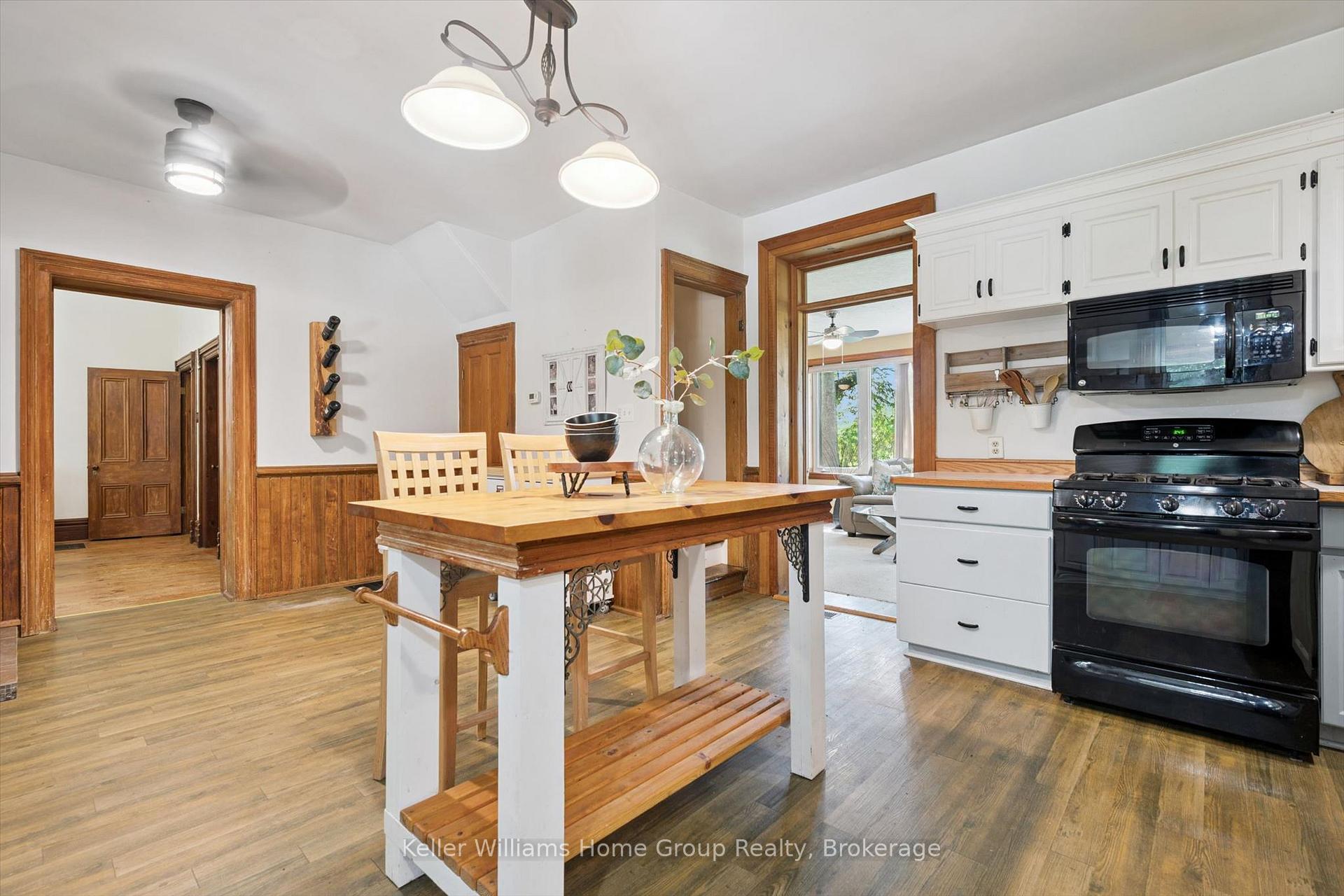 Photo 18 of 9540 Ayton Road, Minto — HOMEH