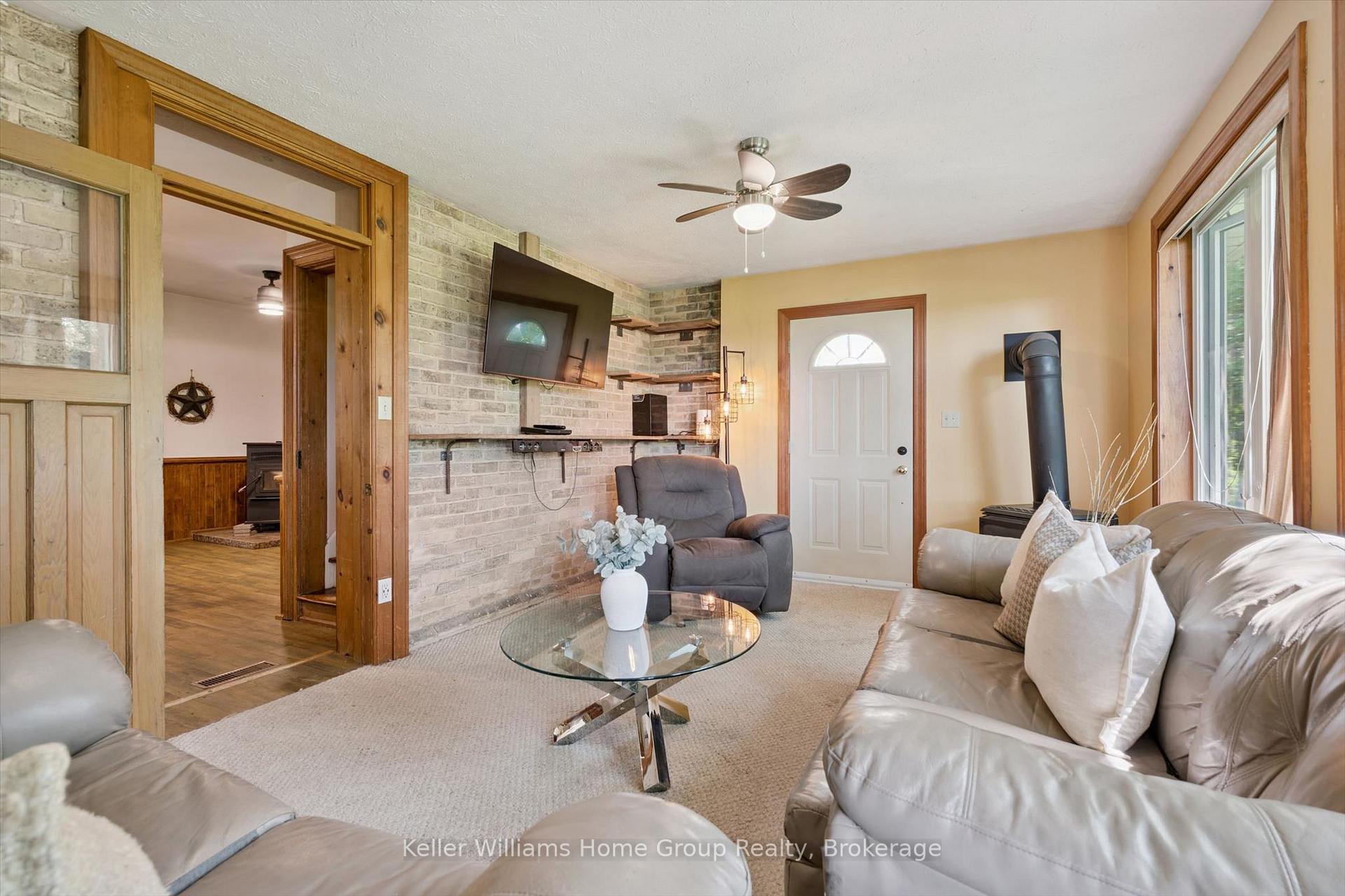 Photo 19 of 9540 Ayton Road, Minto — HOMEH