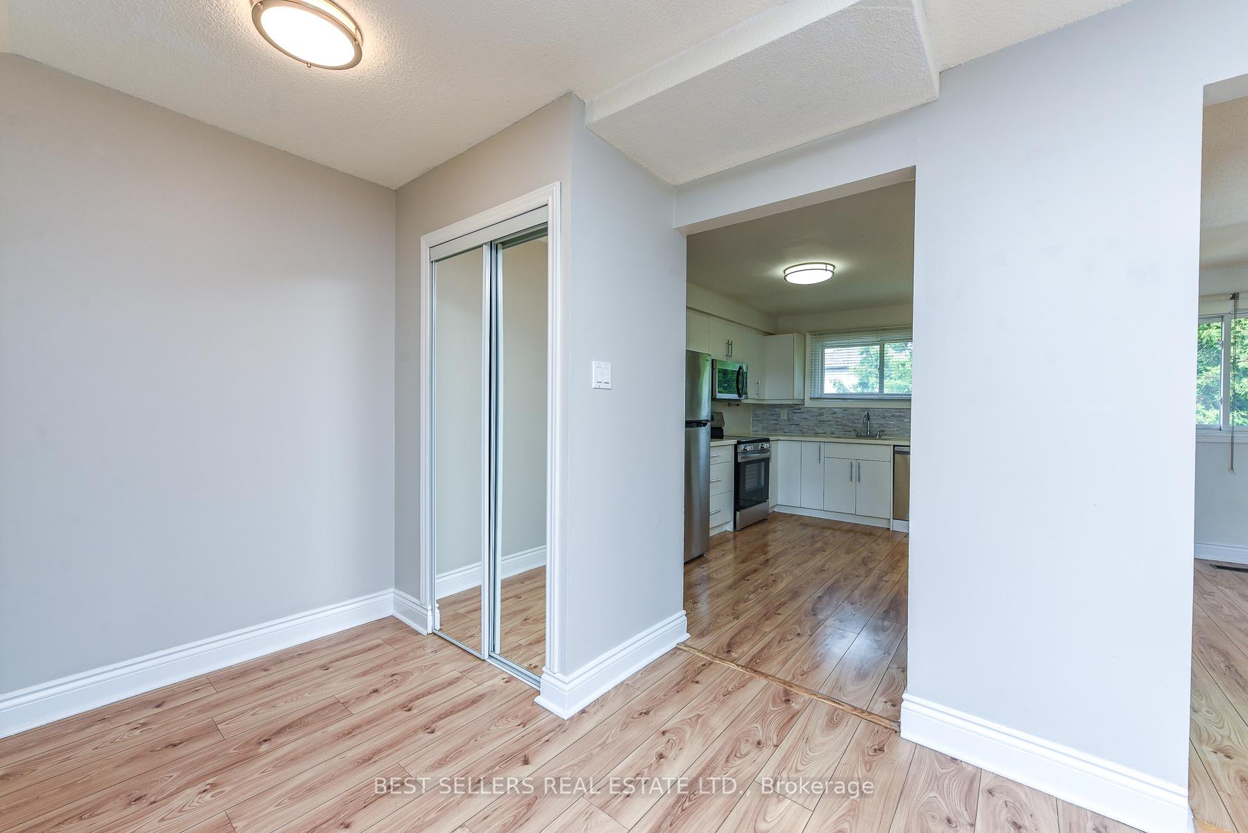 Photo 14 of Unit 12, 12 Ashton Crescent, Brampton, Central Park — HOMEH