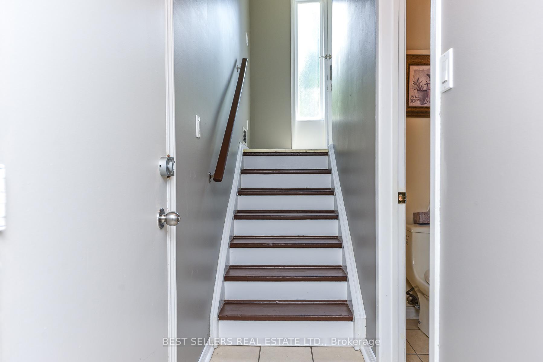 Photo 26 of Unit 12, 12 Ashton Crescent, Brampton, Central Park — HOMEH