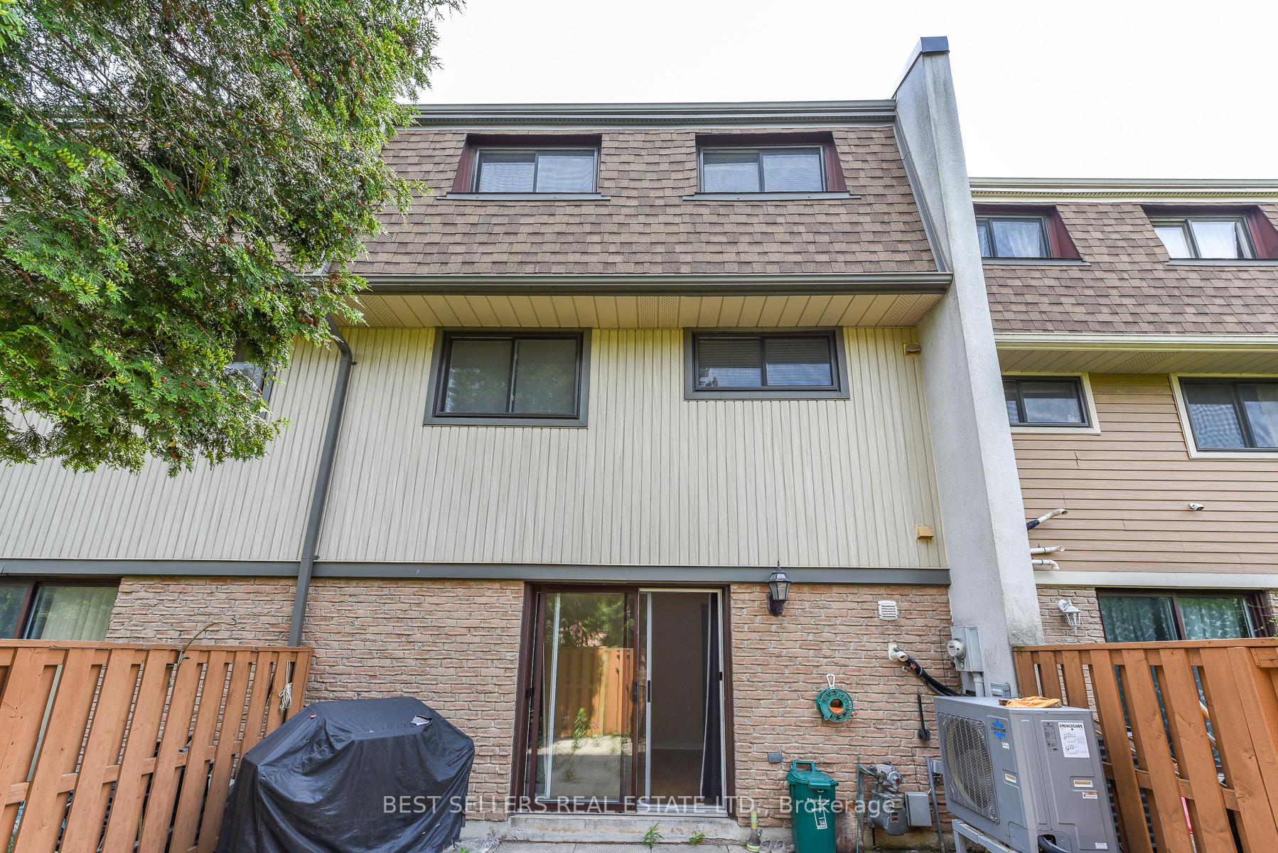 Photo 34 of Unit 12, 12 Ashton Crescent, Brampton, Central Park — HOMEH