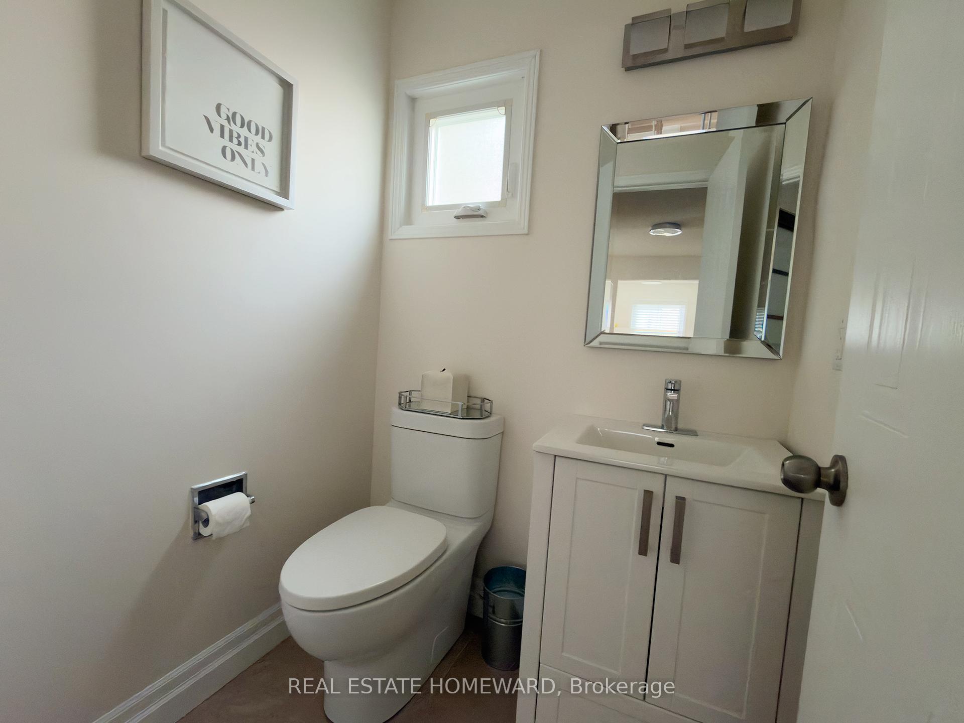 Photo 12 of 867 White Ash Drive, Whitby, Williamsburg — HOMEH