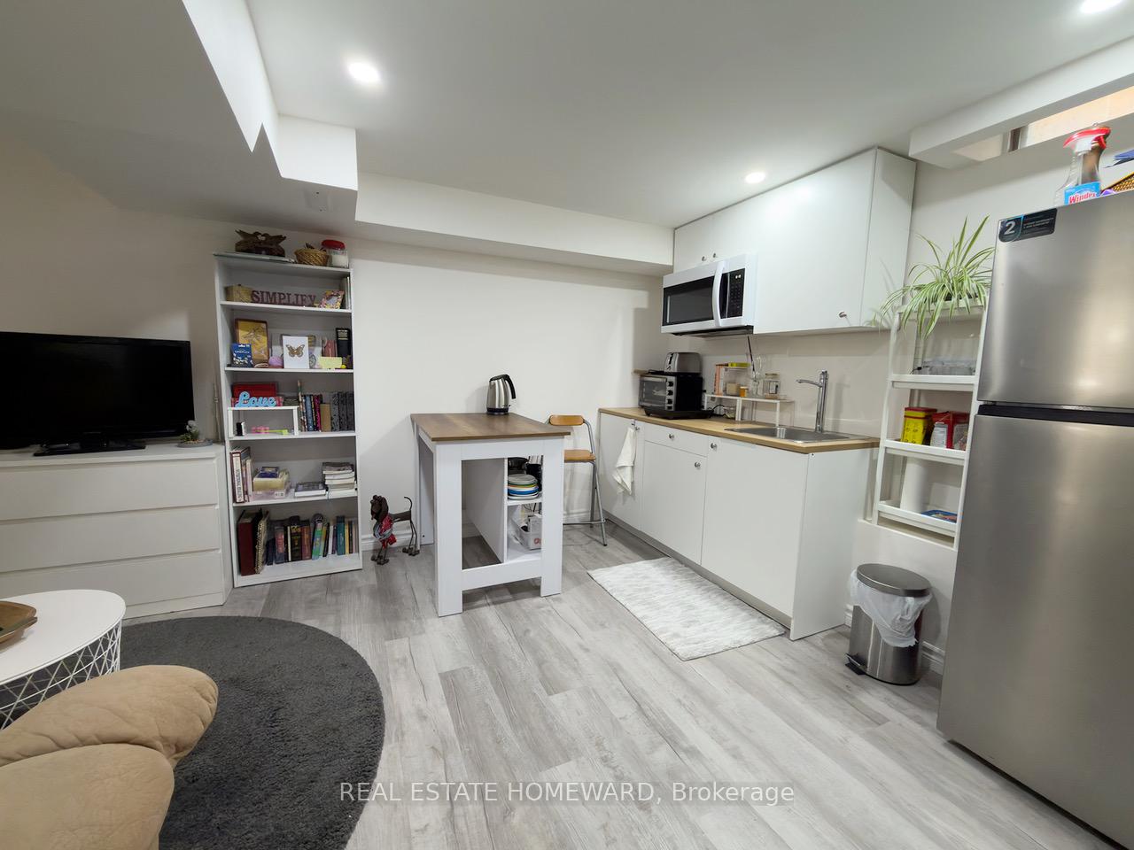 Photo 14 of 867 White Ash Drive, Whitby, Williamsburg — HOMEH