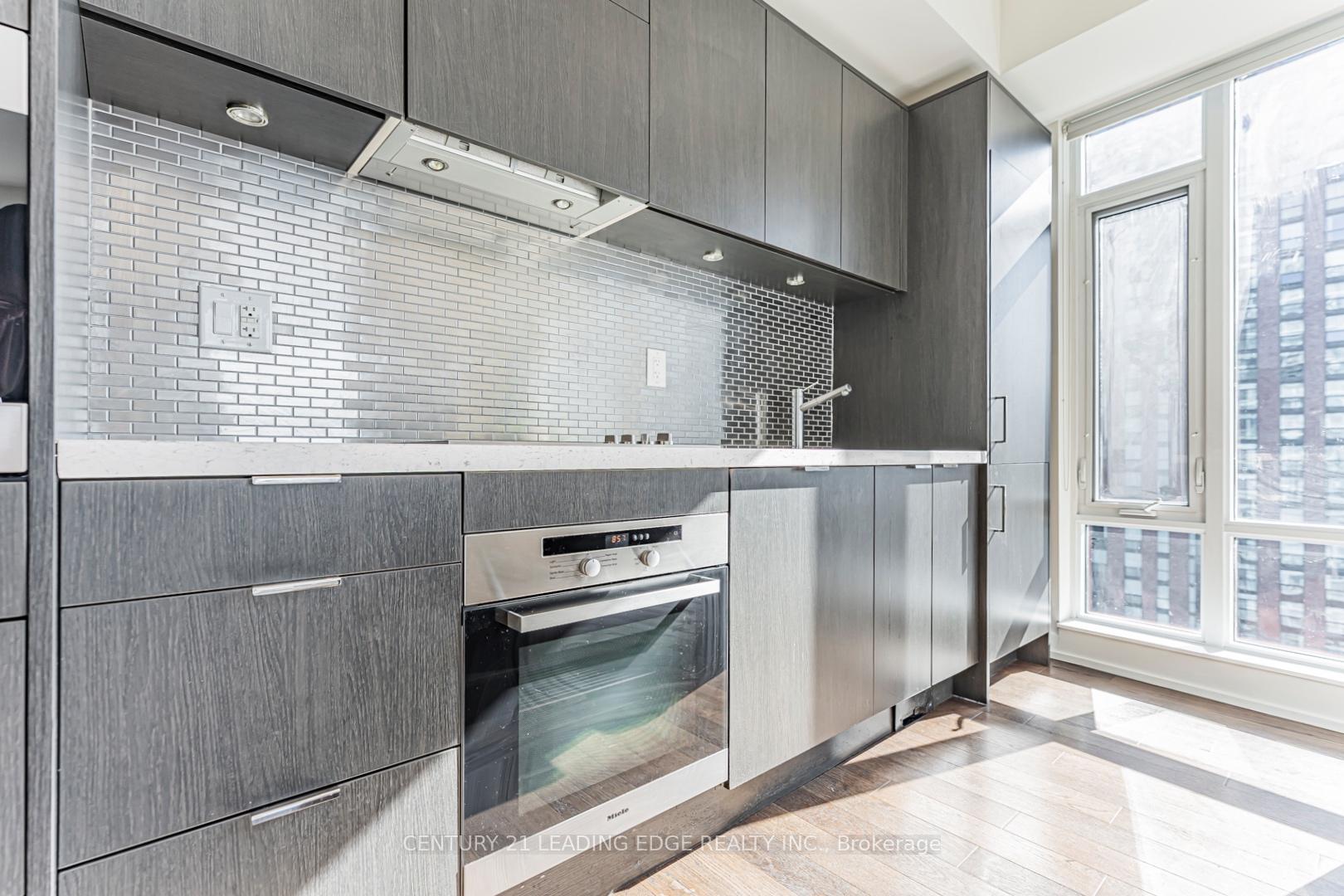 Photo 19 of Unit 3309, 21 Widmer Street, Toronto, Waterfront Communities — HOMEH