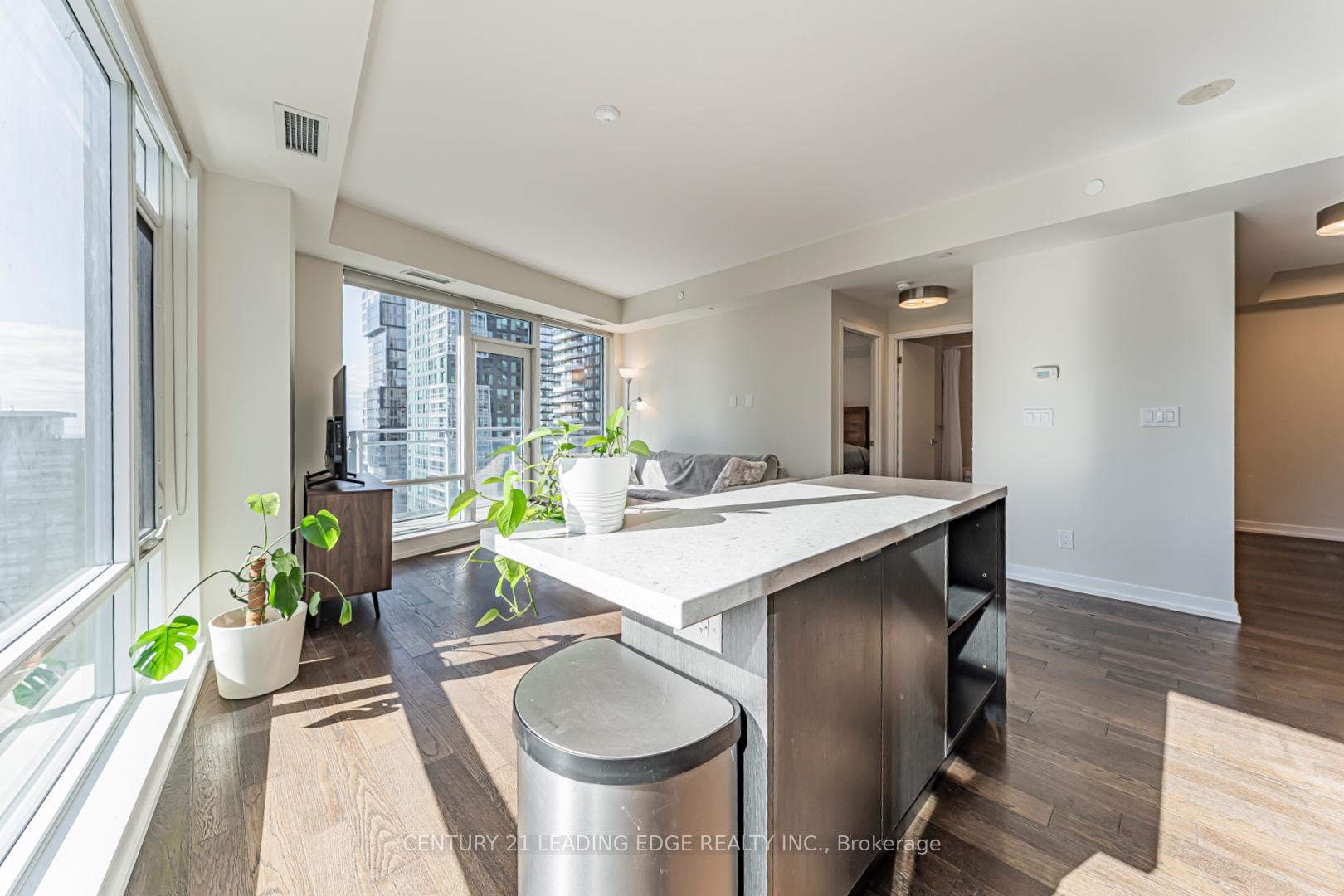 Photo 21 of Unit 3309, 21 Widmer Street, Toronto, Waterfront Communities — HOMEH