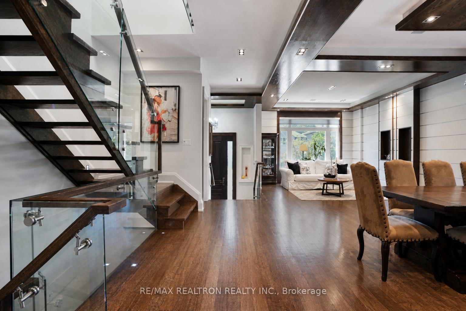Photo 11 of 52 Carmichael Avenue, Toronto, Bedford Park-Nortown — HOMEH