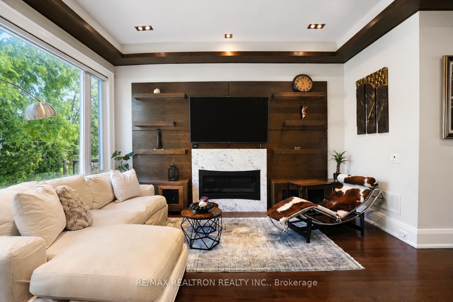 Photo 13 of 52 Carmichael Avenue, Toronto, Bedford Park-Nortown — HOMEH