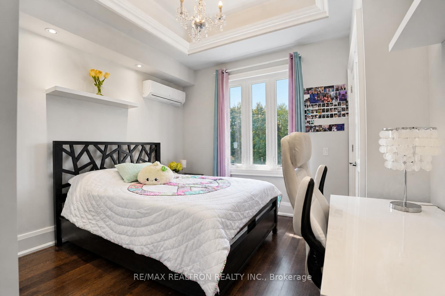 Photo 25 of 52 Carmichael Avenue, Toronto, Bedford Park-Nortown — HOMEH