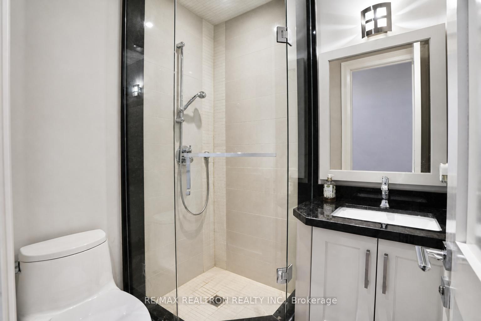 Photo 32 of 52 Carmichael Avenue, Toronto, Bedford Park-Nortown — HOMEH