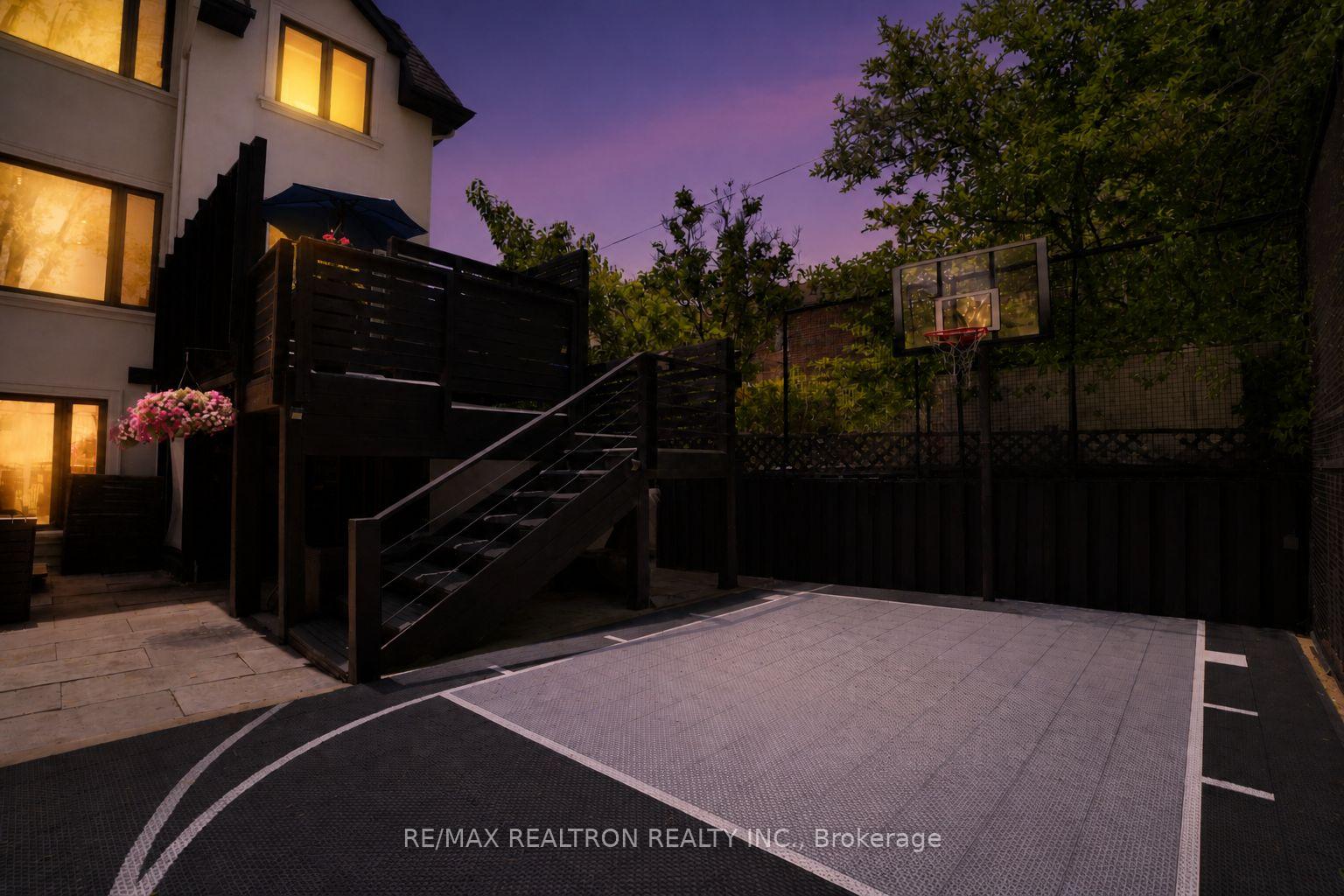 Photo 44 of 52 Carmichael Avenue, Toronto, Bedford Park-Nortown — HOMEH