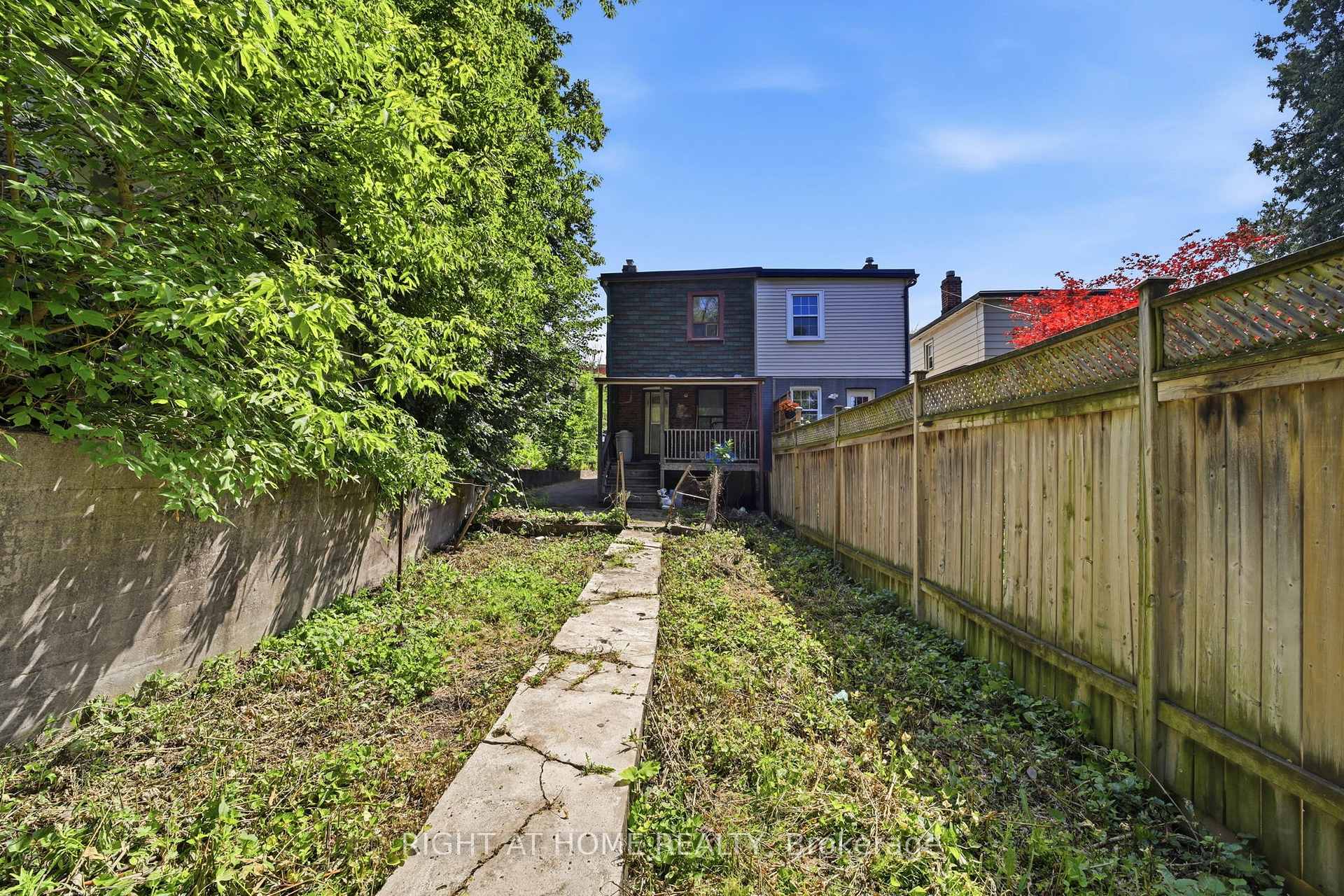 Photo 8 of 204 Highfield Road, Toronto, Greenwood-Coxwell — HOMEH