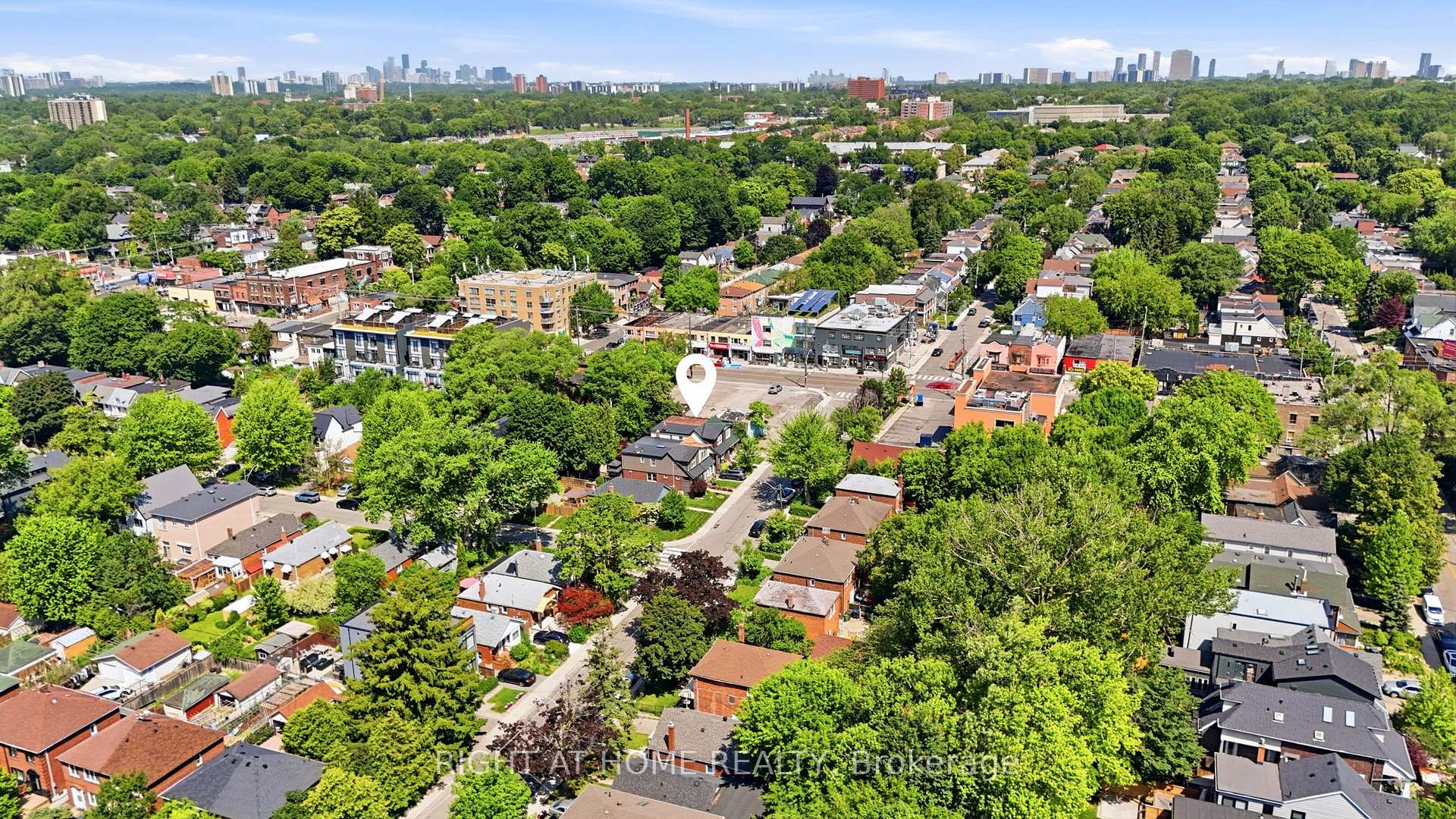 Photo 14 of 204 Highfield Road, Toronto, Greenwood-Coxwell — HOMEH