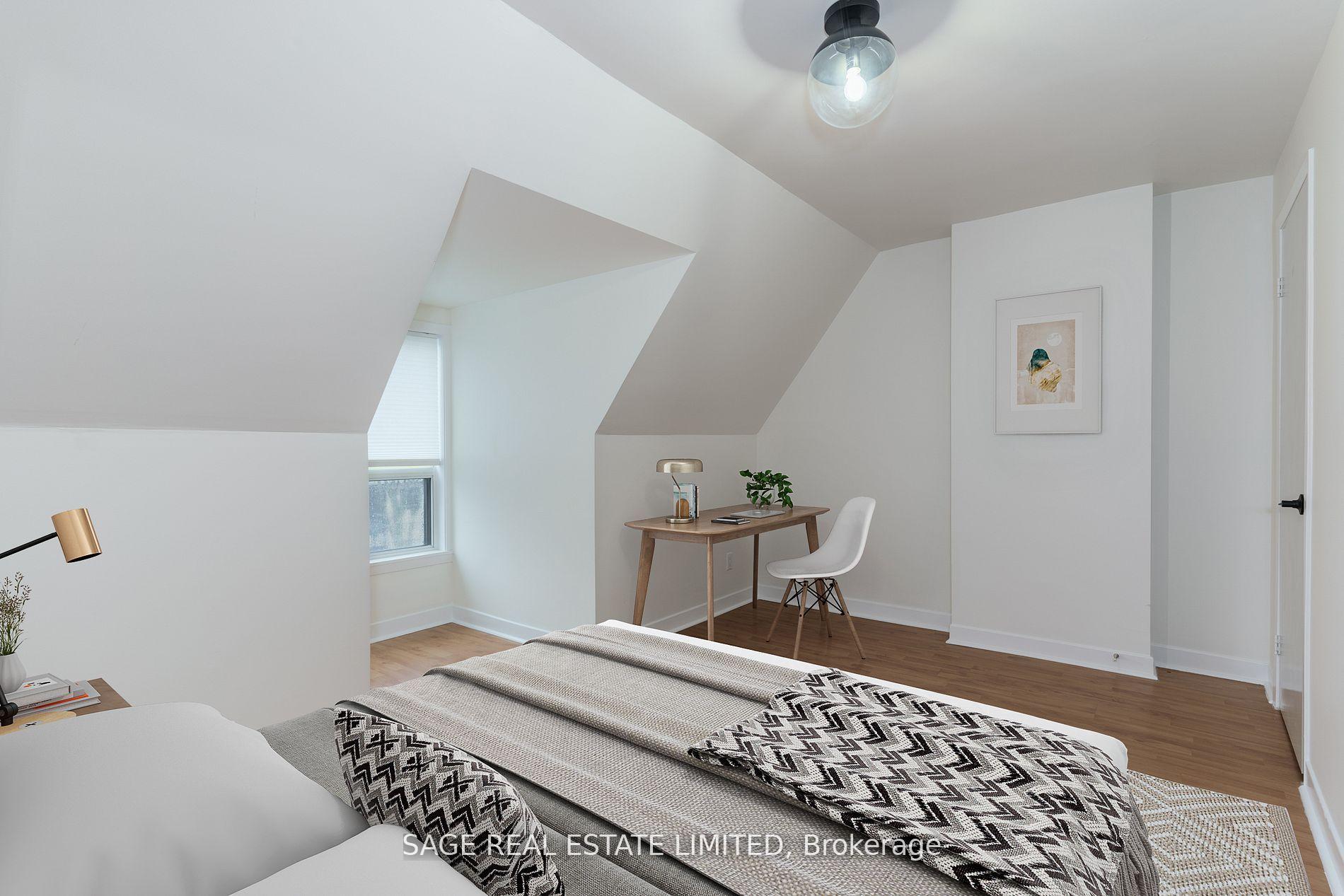 Photo 16 of 160 Gore Vale Avenue, Toronto, Trinity-Bellwoods — HOMEH