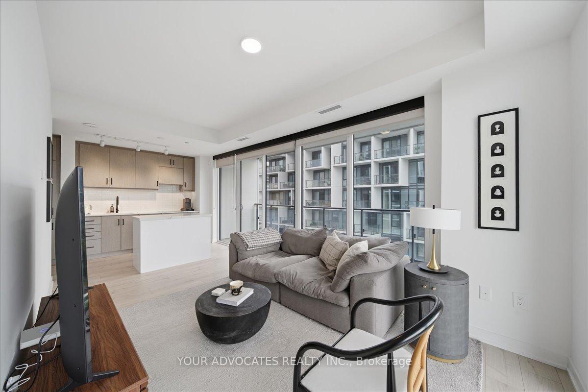 Photo 15 of Unit 902, 9 Tecumseth Street, Toronto, Niagara — HOMEH