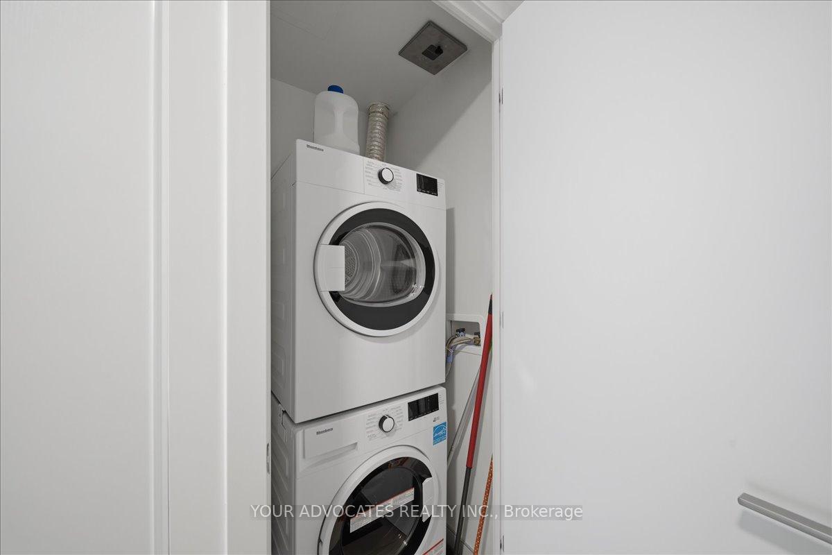 Photo 25 of Unit 902, 9 Tecumseth Street, Toronto, Niagara — HOMEH