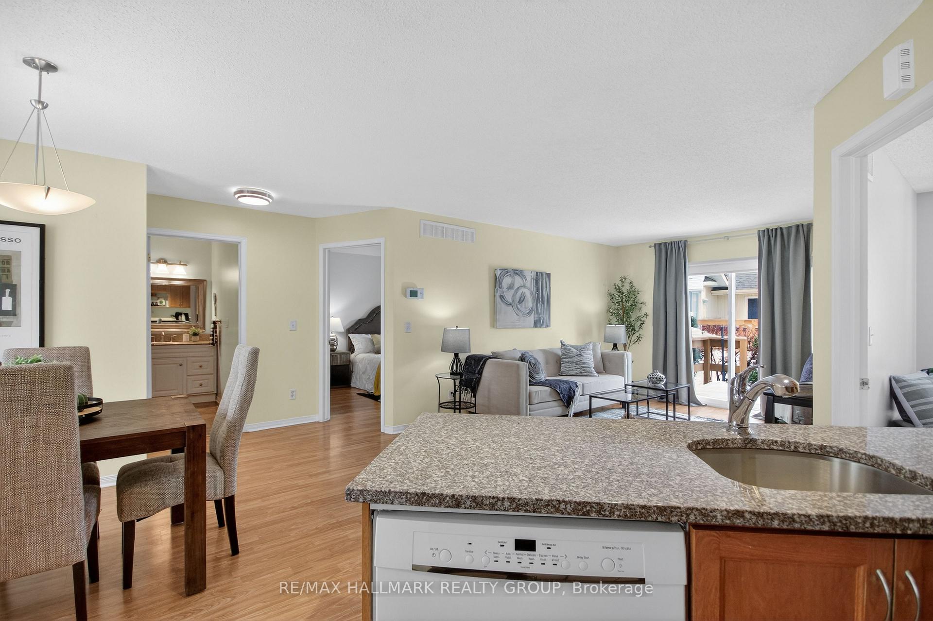 Photo 20 of 3 Daphne Crescent, Ottawa, Stittsville (South) — HOMEH