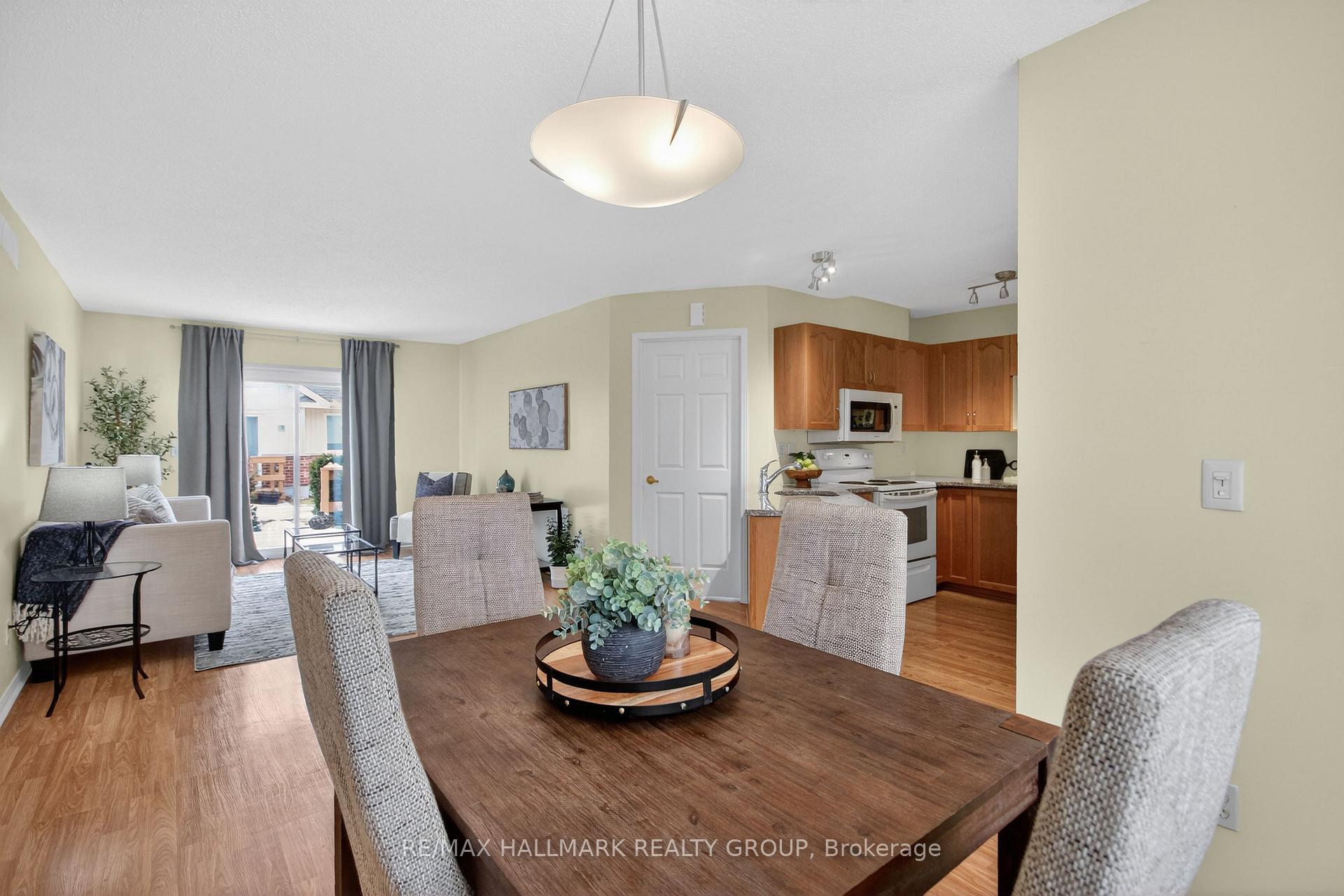 Photo 21 of 3 Daphne Crescent, Ottawa, Stittsville (South) — HOMEH