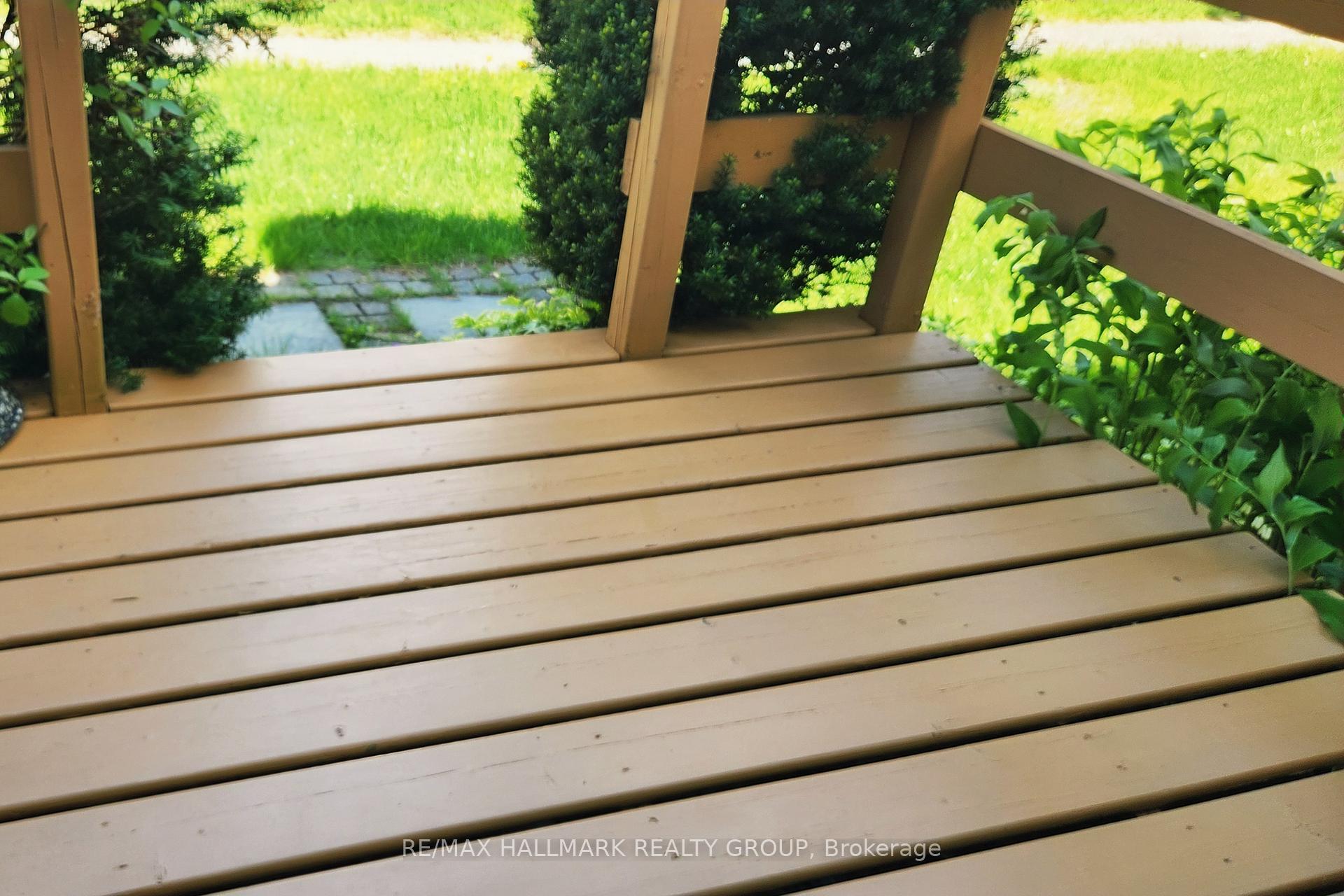 Photo 26 of 3 Daphne Crescent, Ottawa, Stittsville (South) — HOMEH