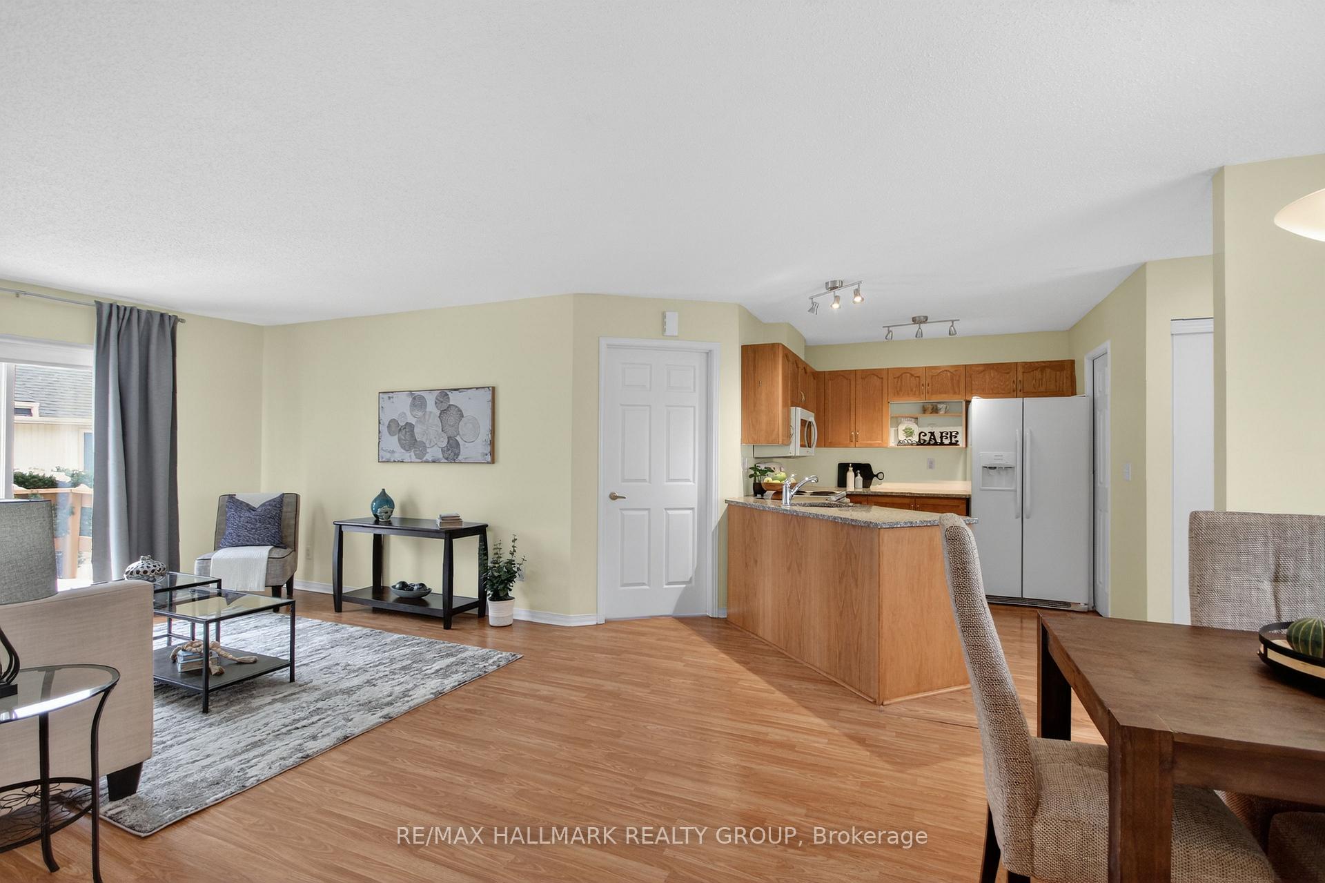 Photo 32 of 3 Daphne Crescent, Ottawa, Stittsville (South) — HOMEH