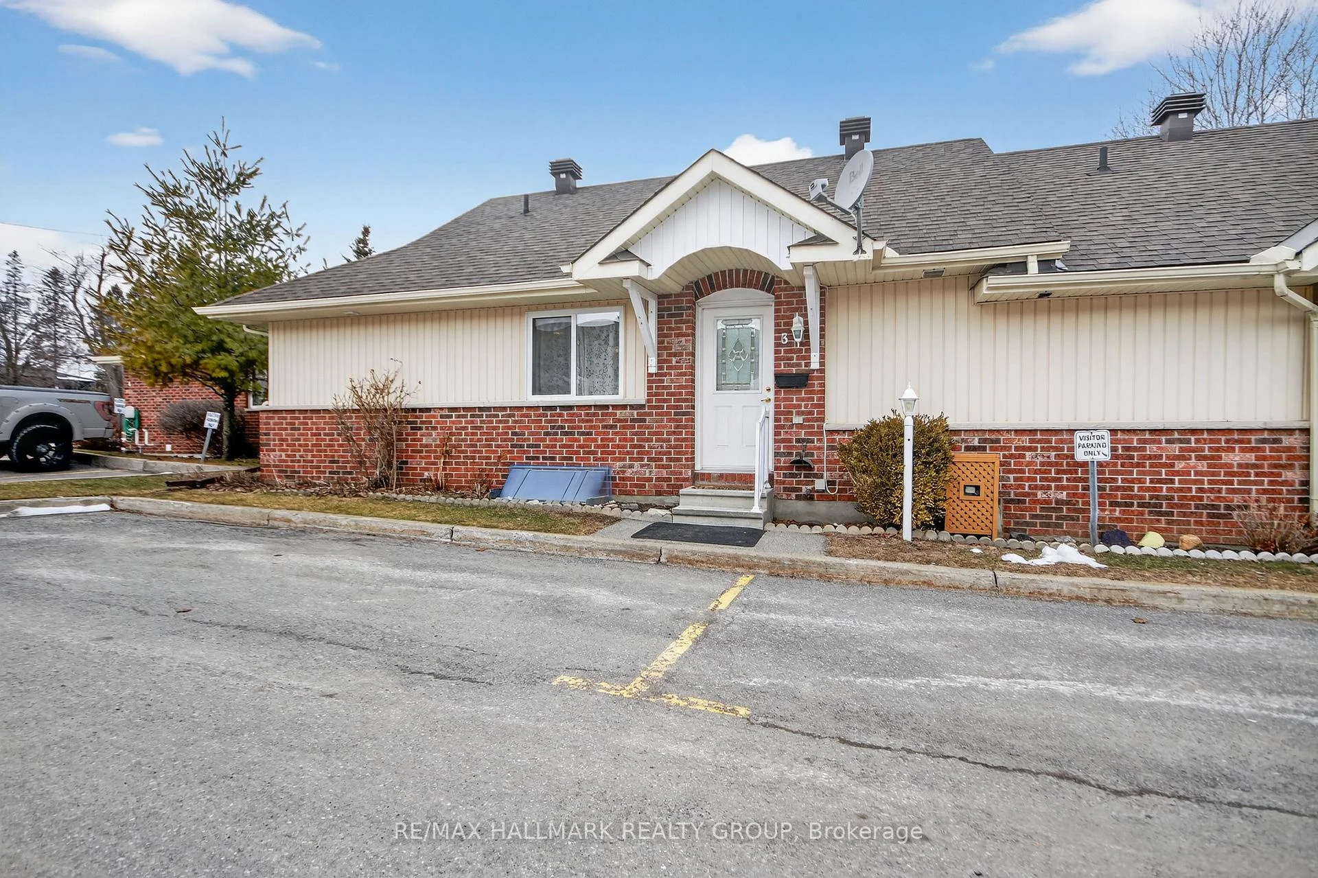 Photo 30 of 3 Daphne Crescent, Ottawa, Stittsville (South) — HOMEH