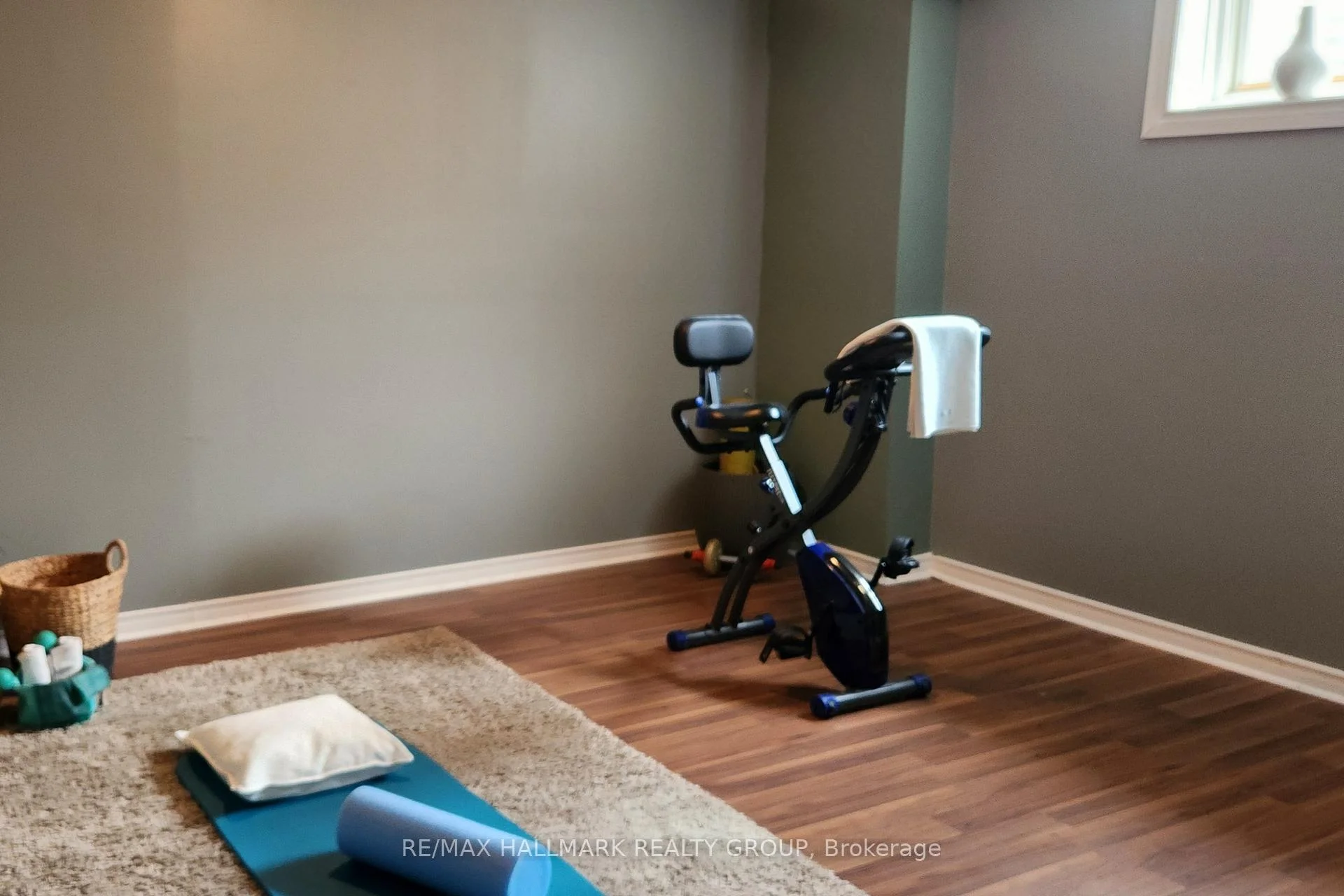 Photo 45 of 3 Daphne Crescent, Ottawa, Stittsville (South) — HOMEH